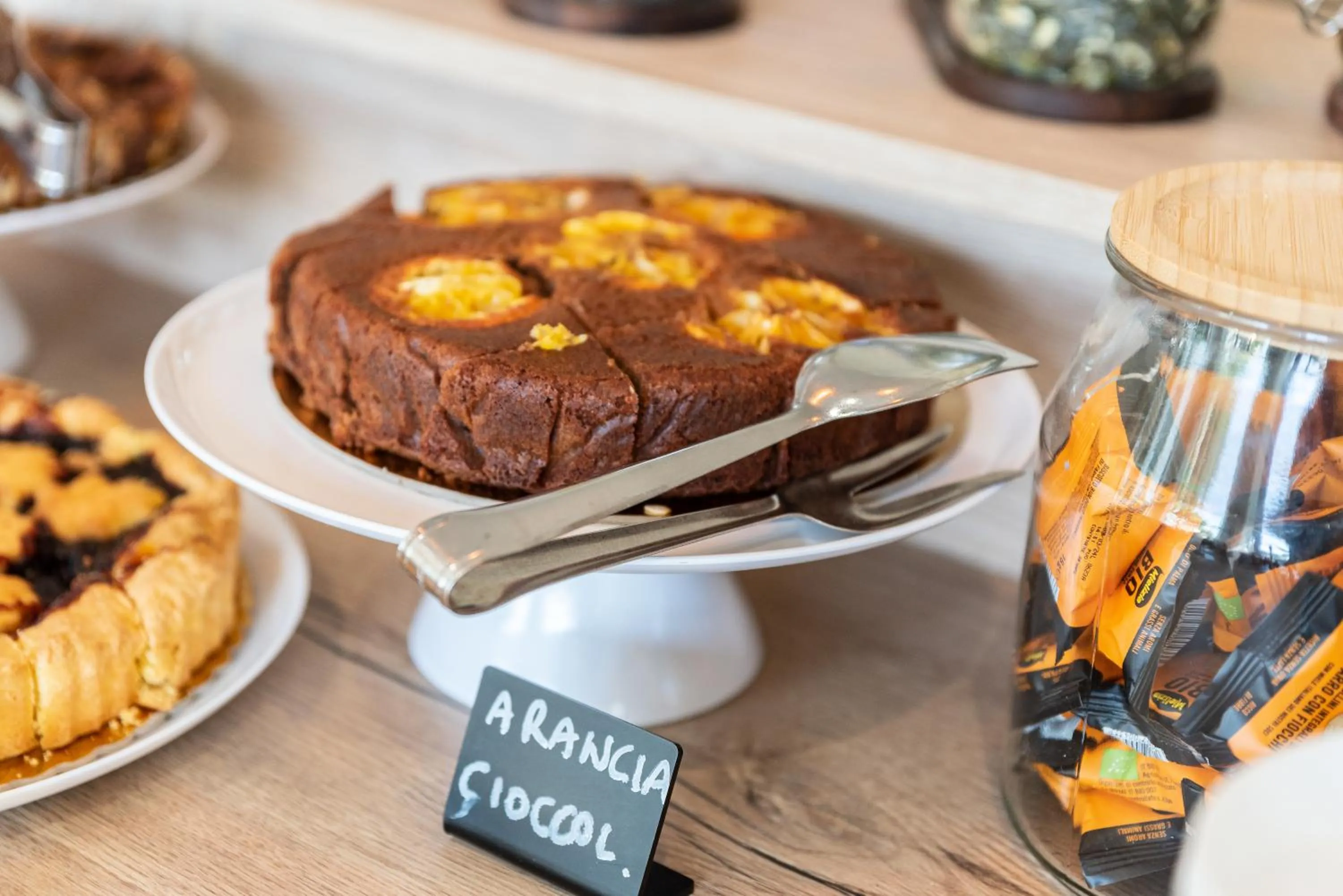 Breakfast in Hotel Happy