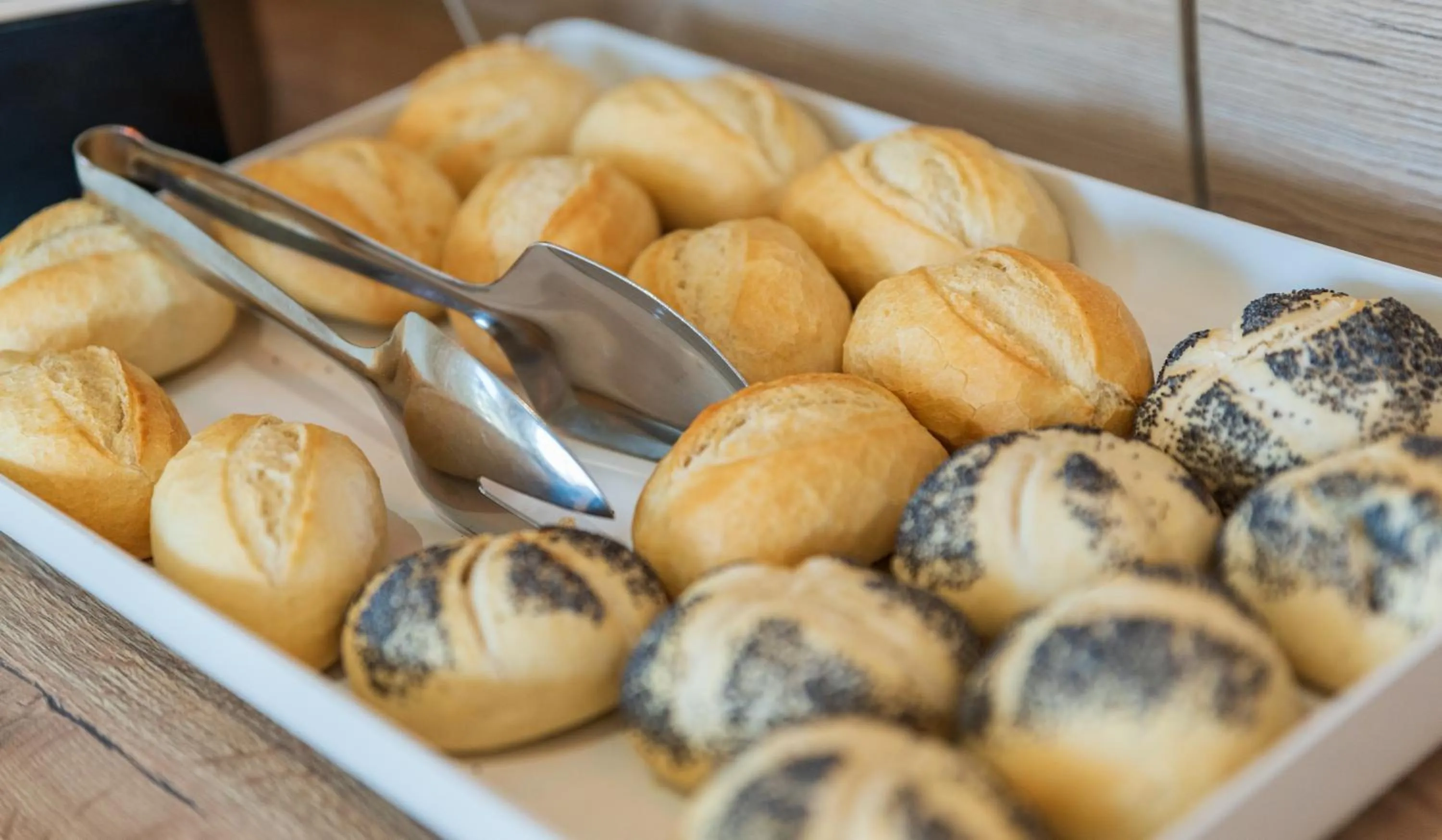 Breakfast in Hotel Happy