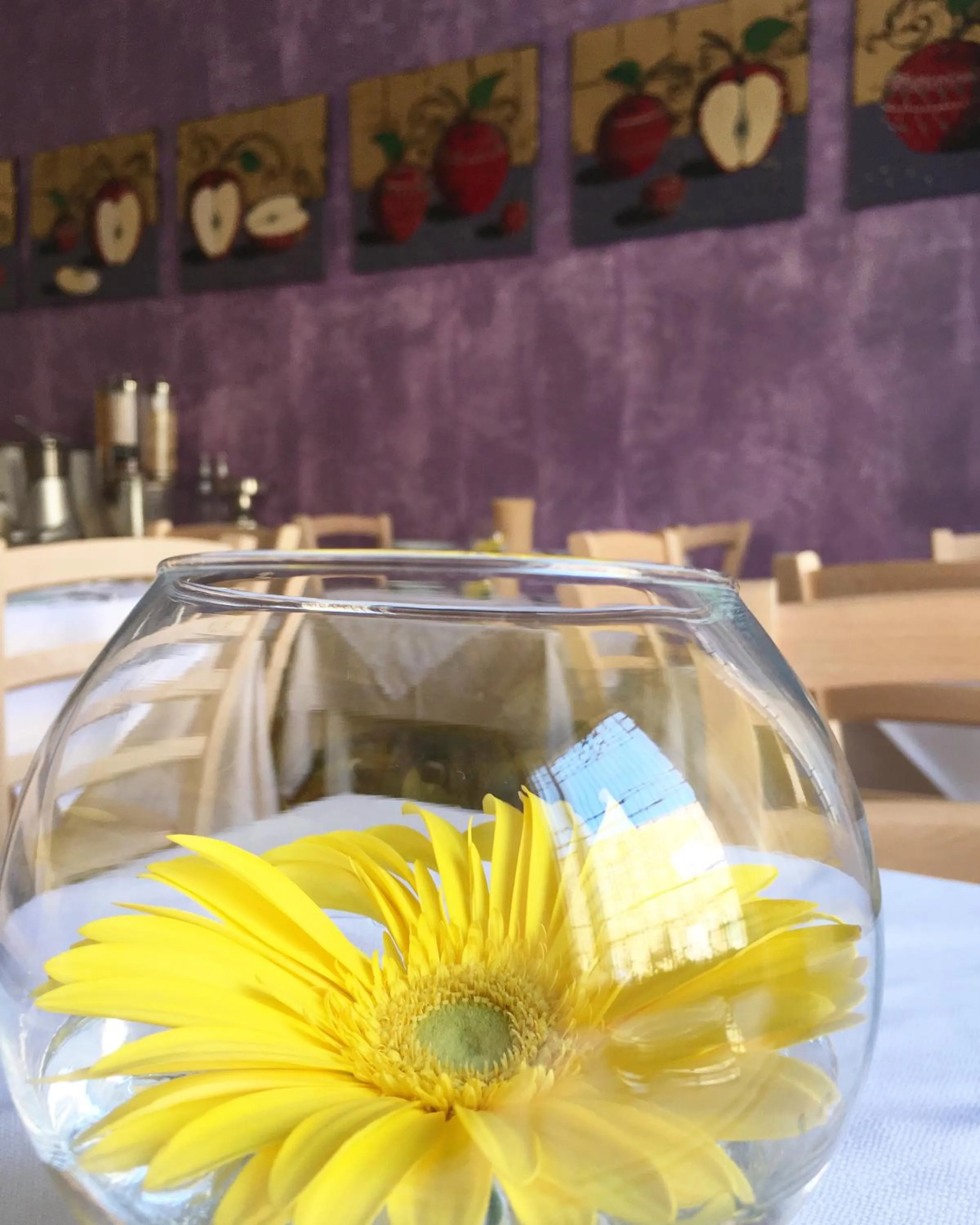 Buffet breakfast in Hotel Porta Marmorea