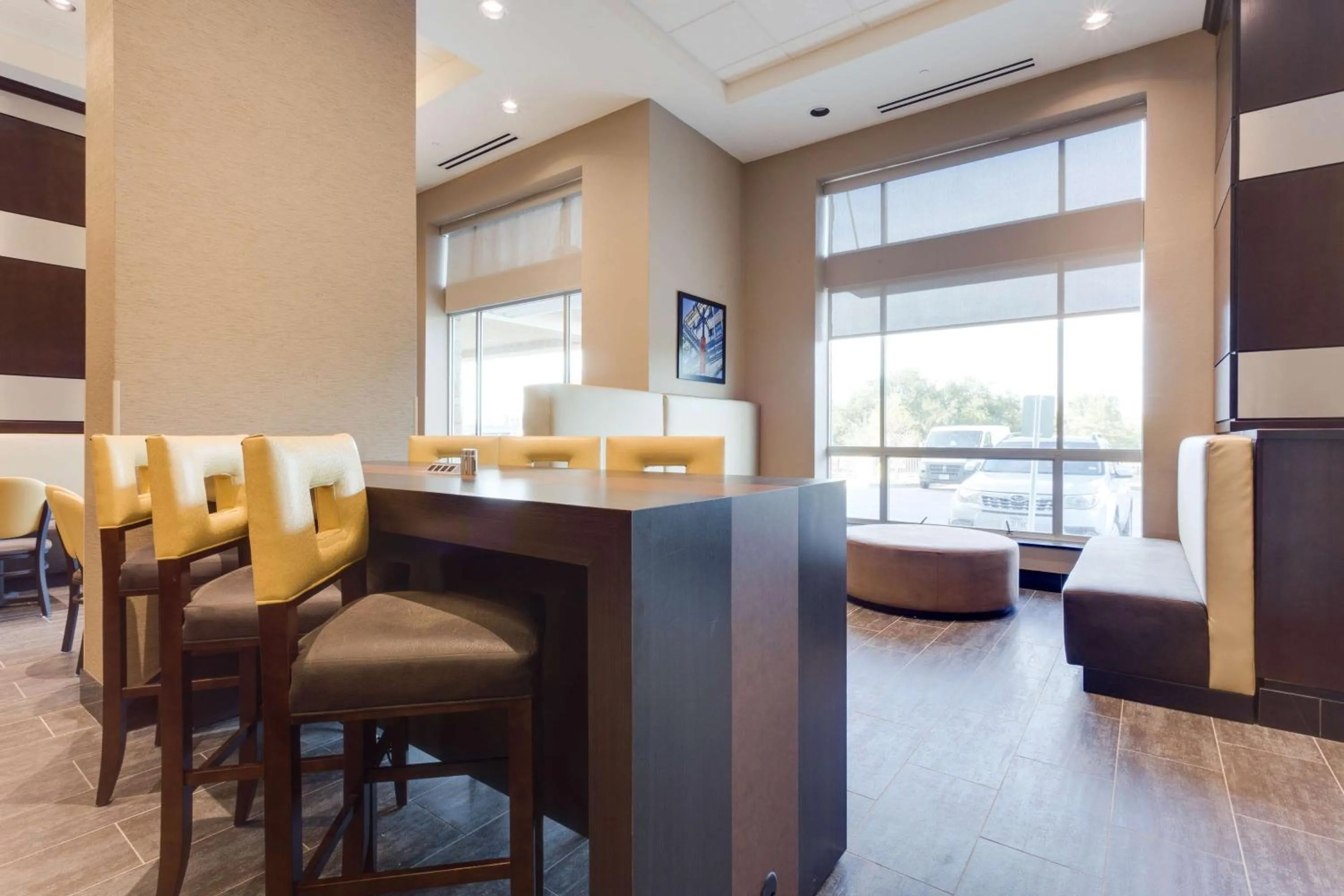 Restaurant/places to eat in Drury Inn & Suites Dallas Frisco