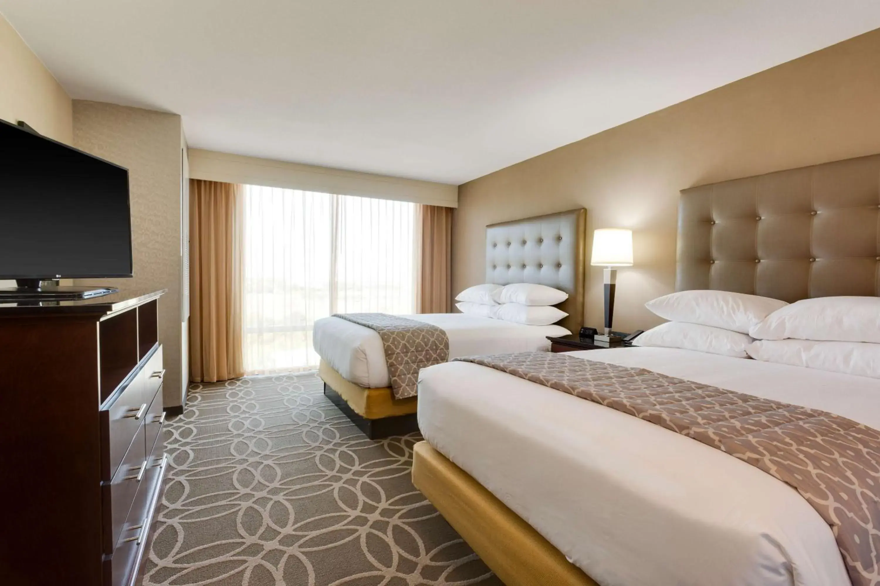 Queen Suite with Two Queen Beds in Drury Inn & Suites Dallas Frisco Queen Suite with Two Queen Beds in Drury Inn & Suites Dallas Frisco