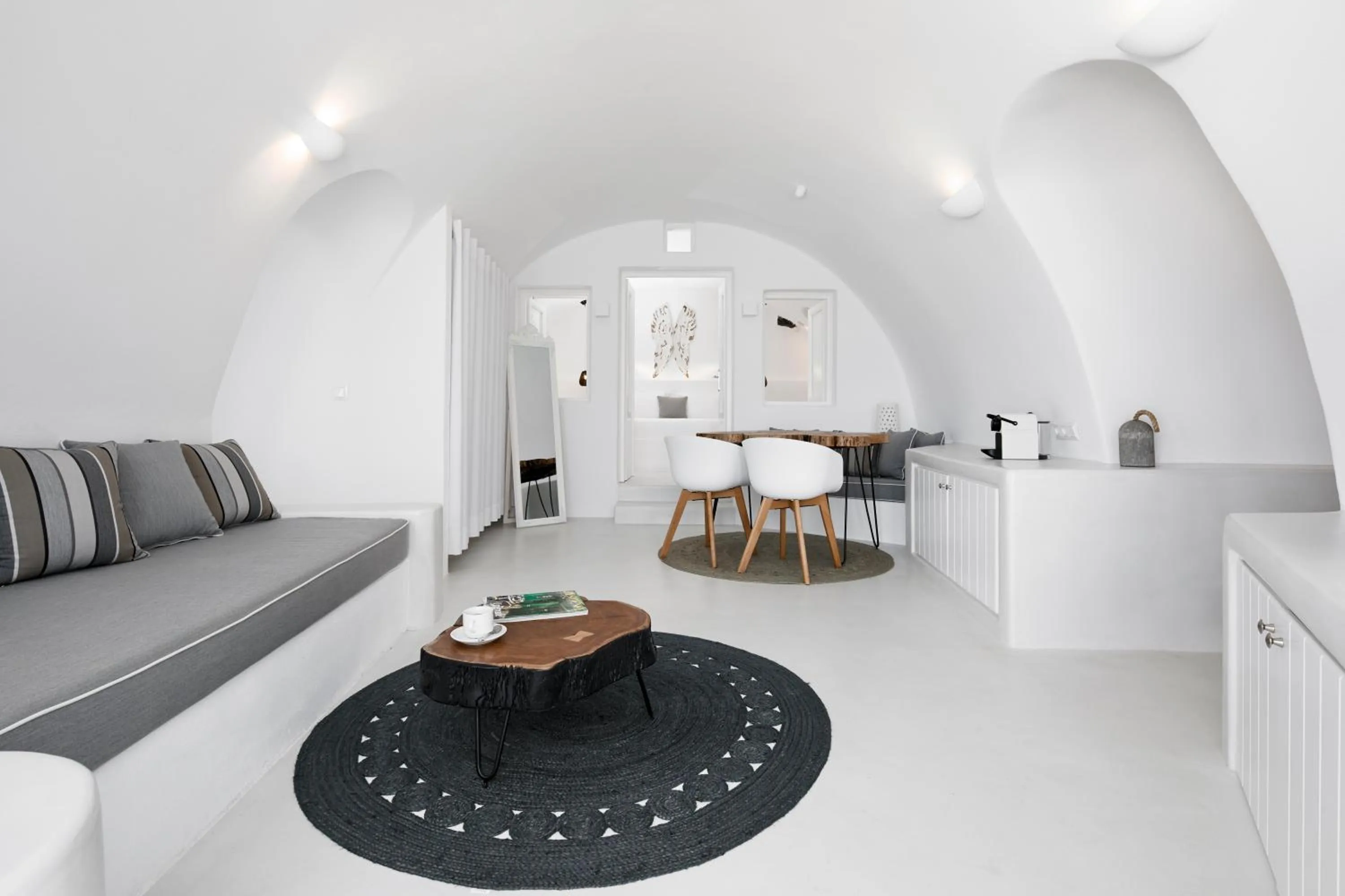 Photo of the whole room in Dana Villas & Infinity Suites