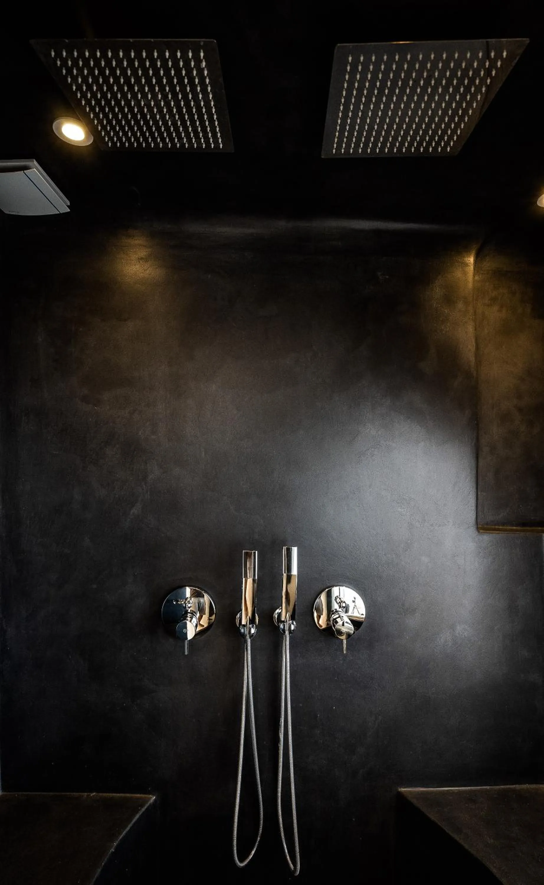 Shower in Dana Villas & Infinity Suites