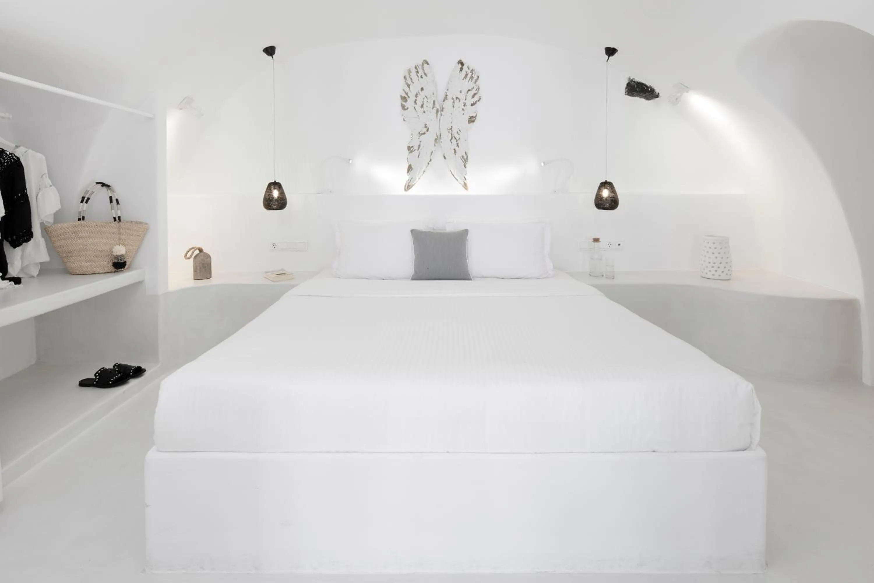 Bed in Dana Villas & Infinity Suites