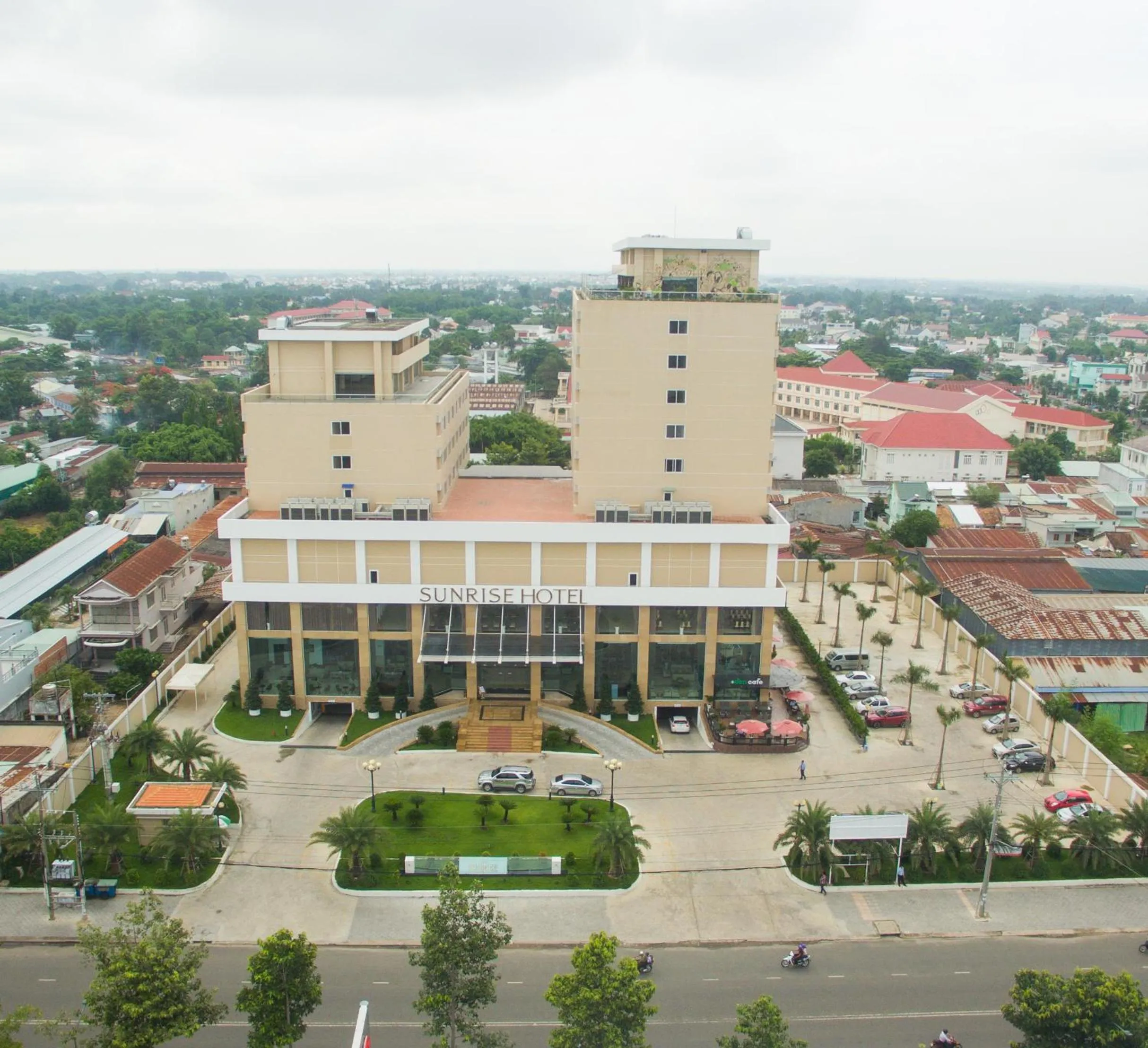 Facade/entrance in Sunrise Hotel