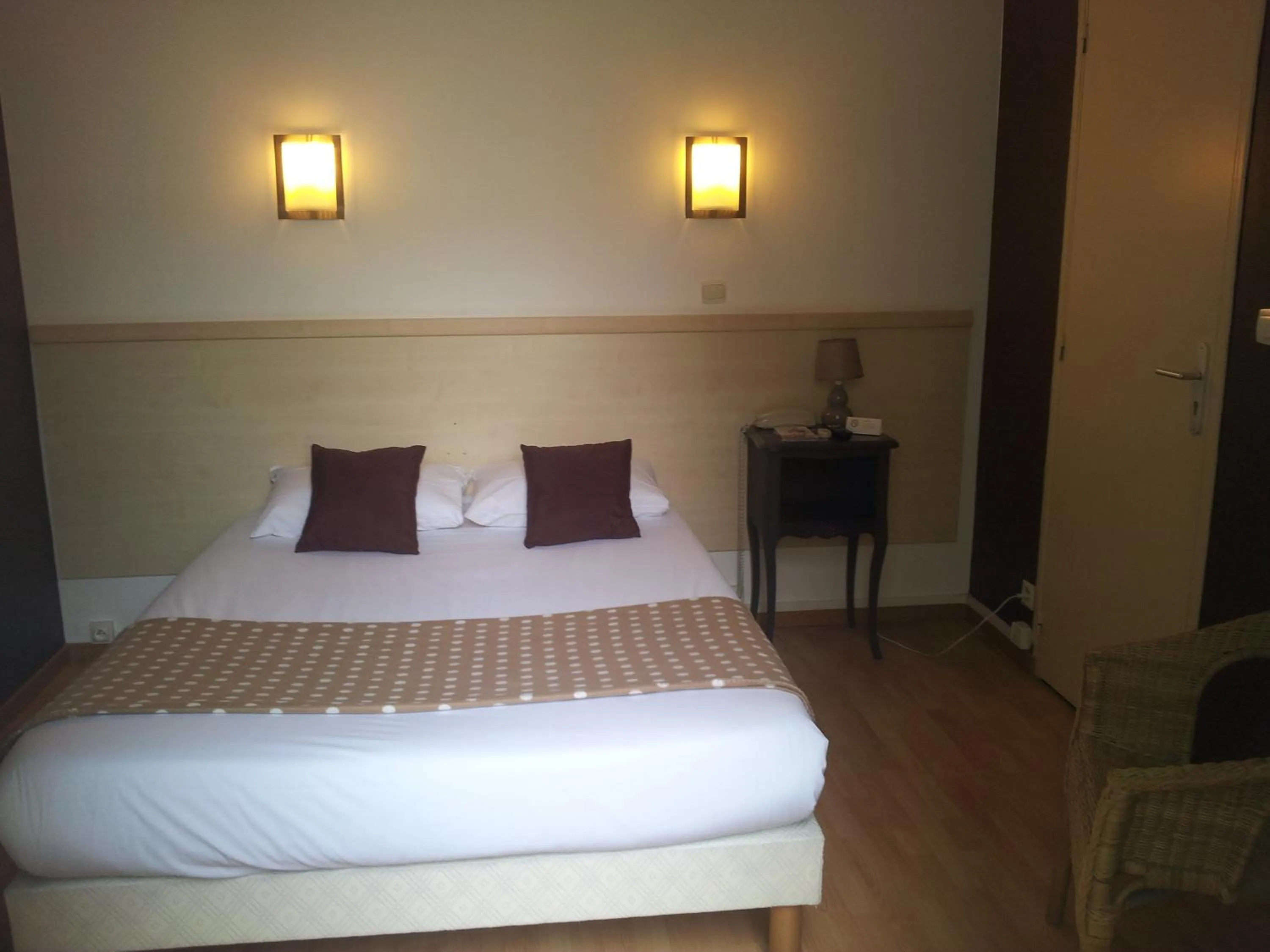 Bed in Hôtel Du Midi