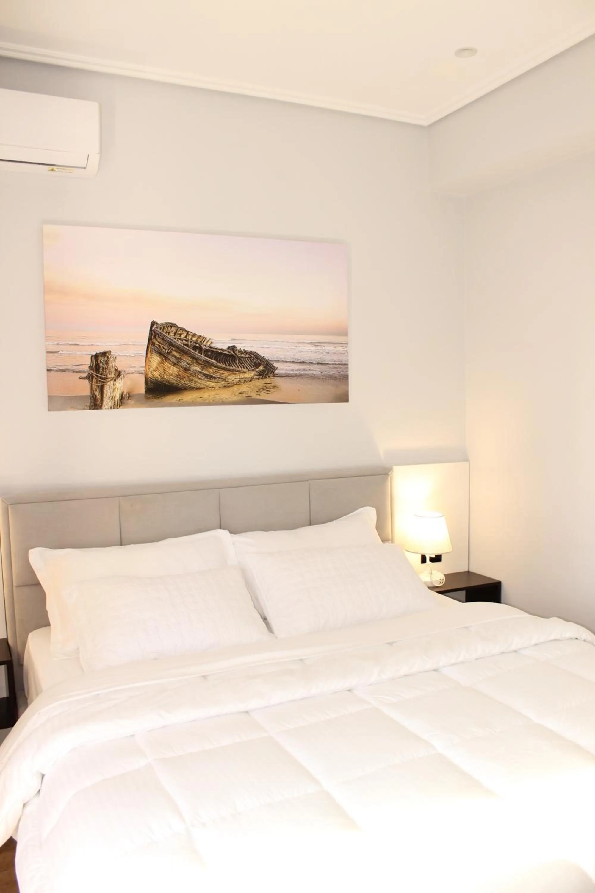 Bedroom, Bed in Bebi Hotel And Apartments