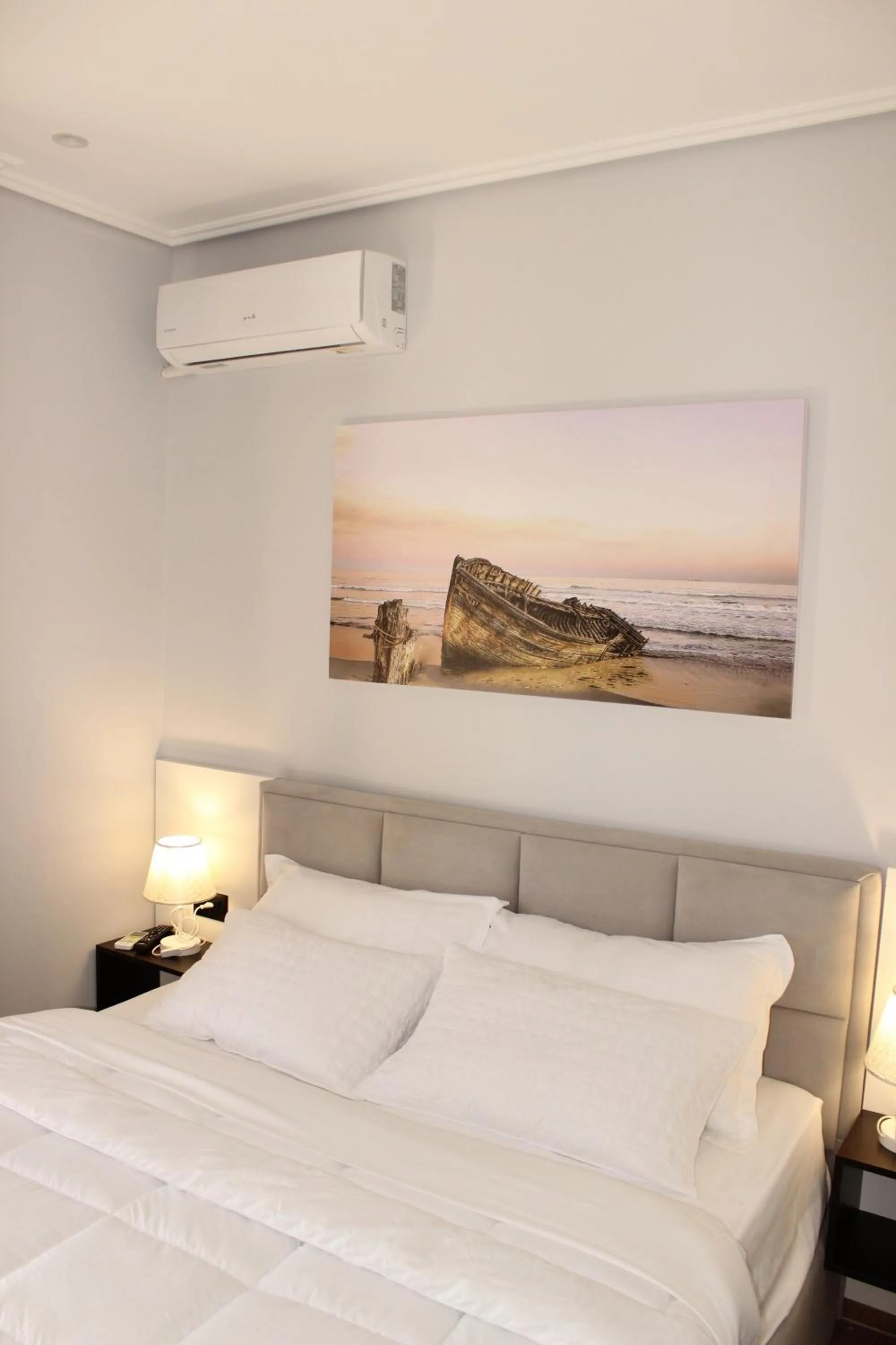 Bedroom, Bed in Bebi Hotel And Apartments