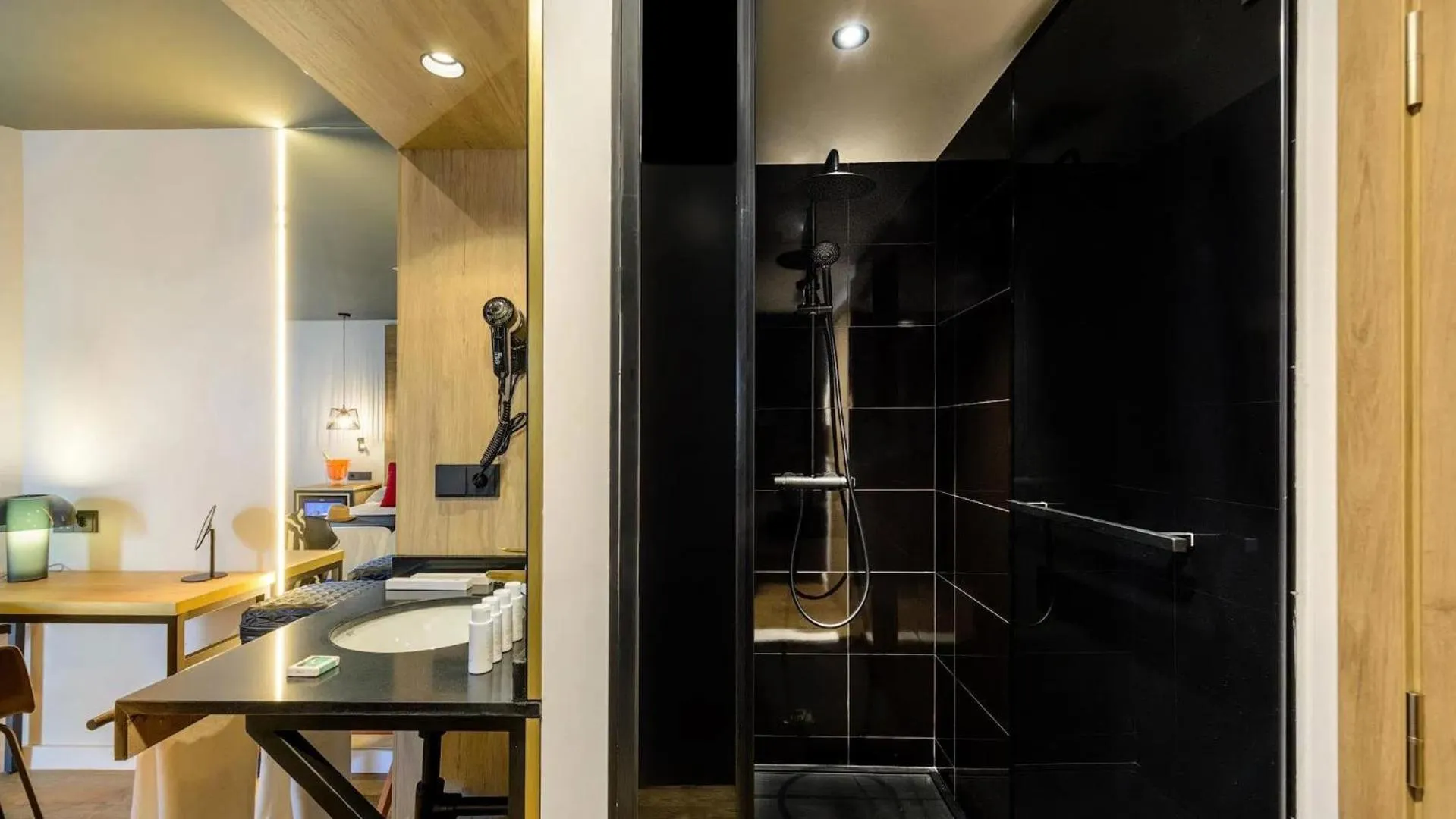 Bathroom in Hotel Vibra District - Adults Only