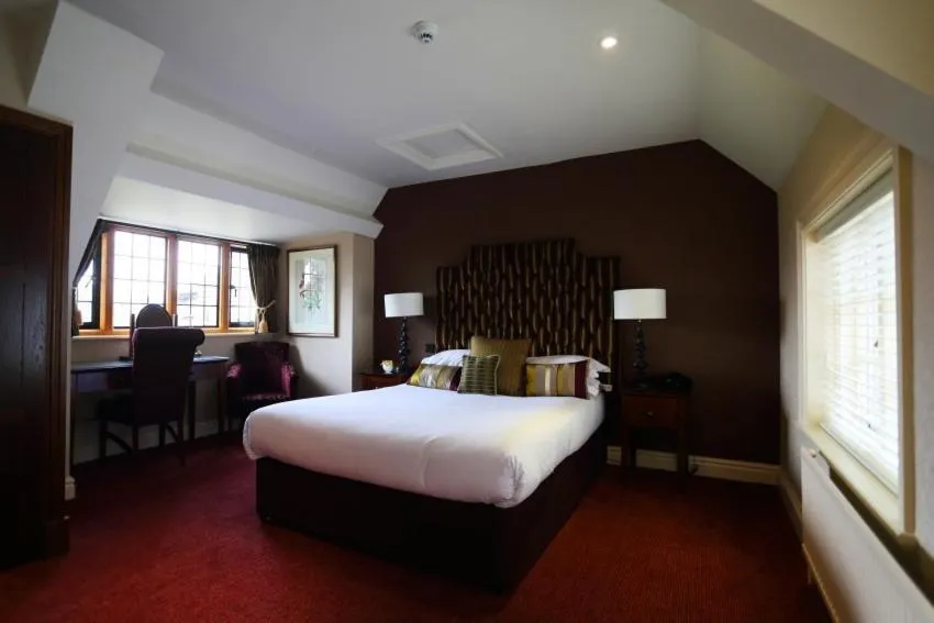 Day, Bed in Inglewood Manor