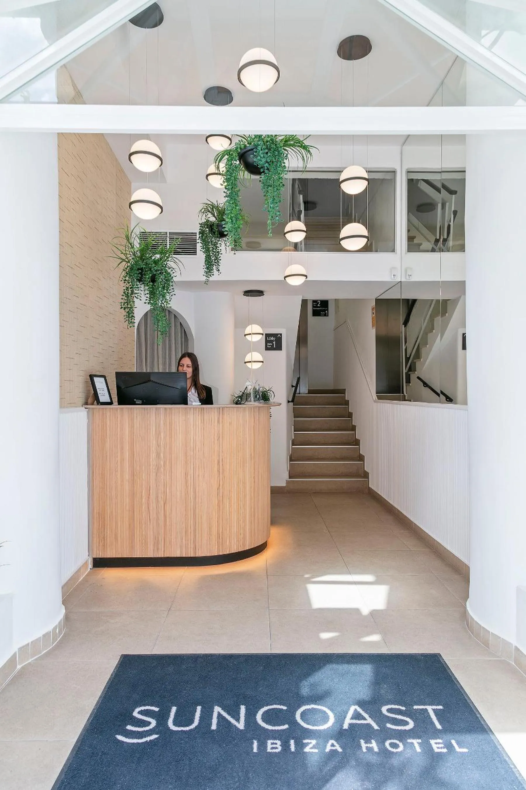 Lobby or reception in Don Quijote