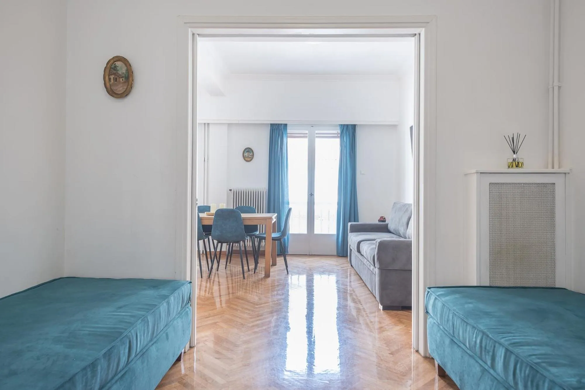 Bed in Victoria Sun Apartments