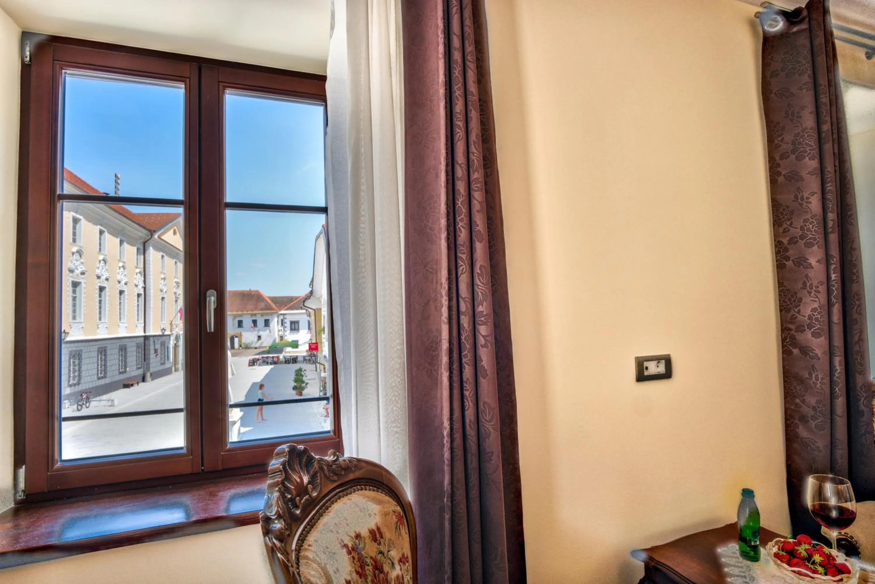 Street view in Hiša Linhart, Hotel & Restaurant