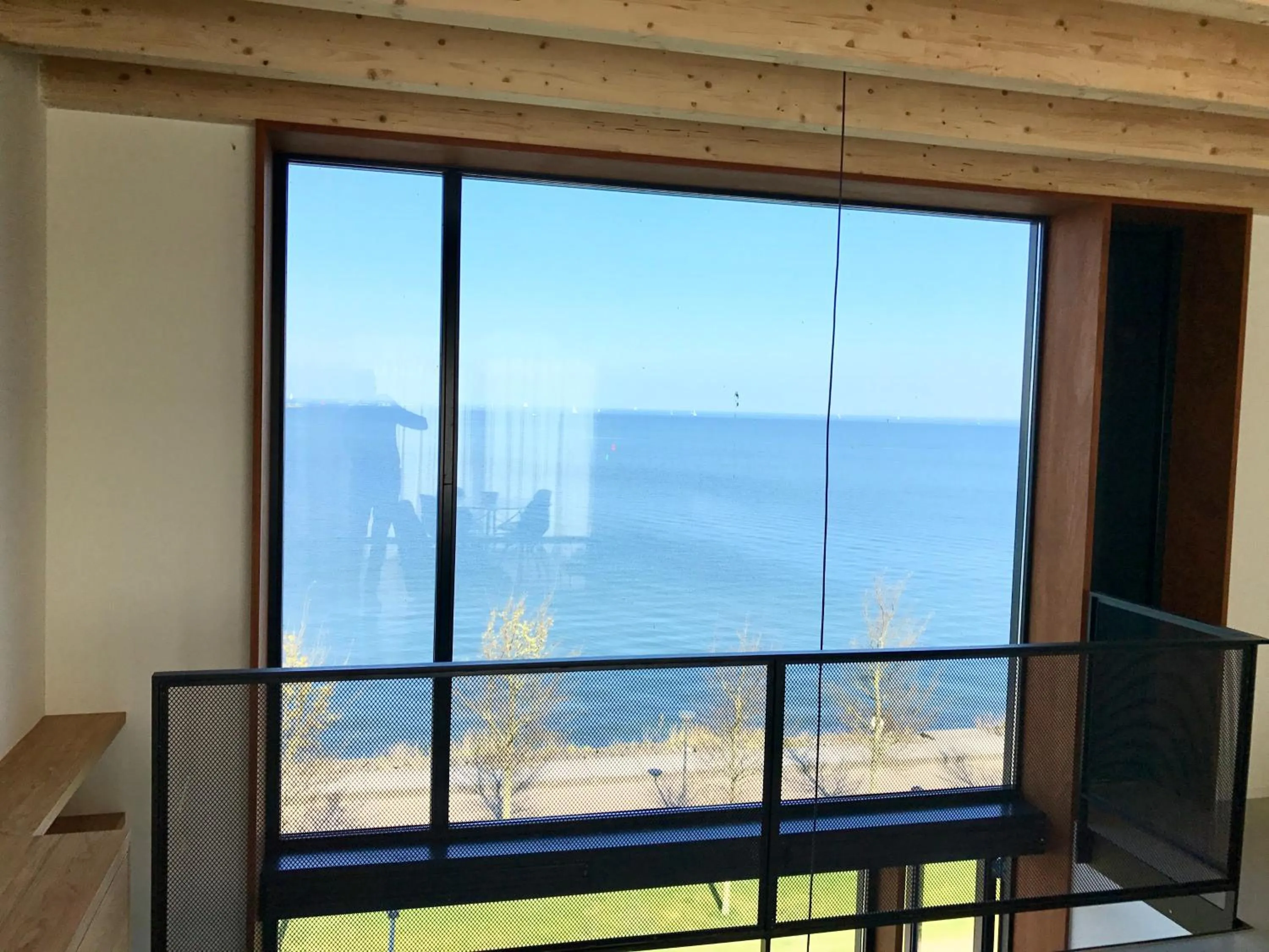 Living room in Lake View Apartment Amsterdam