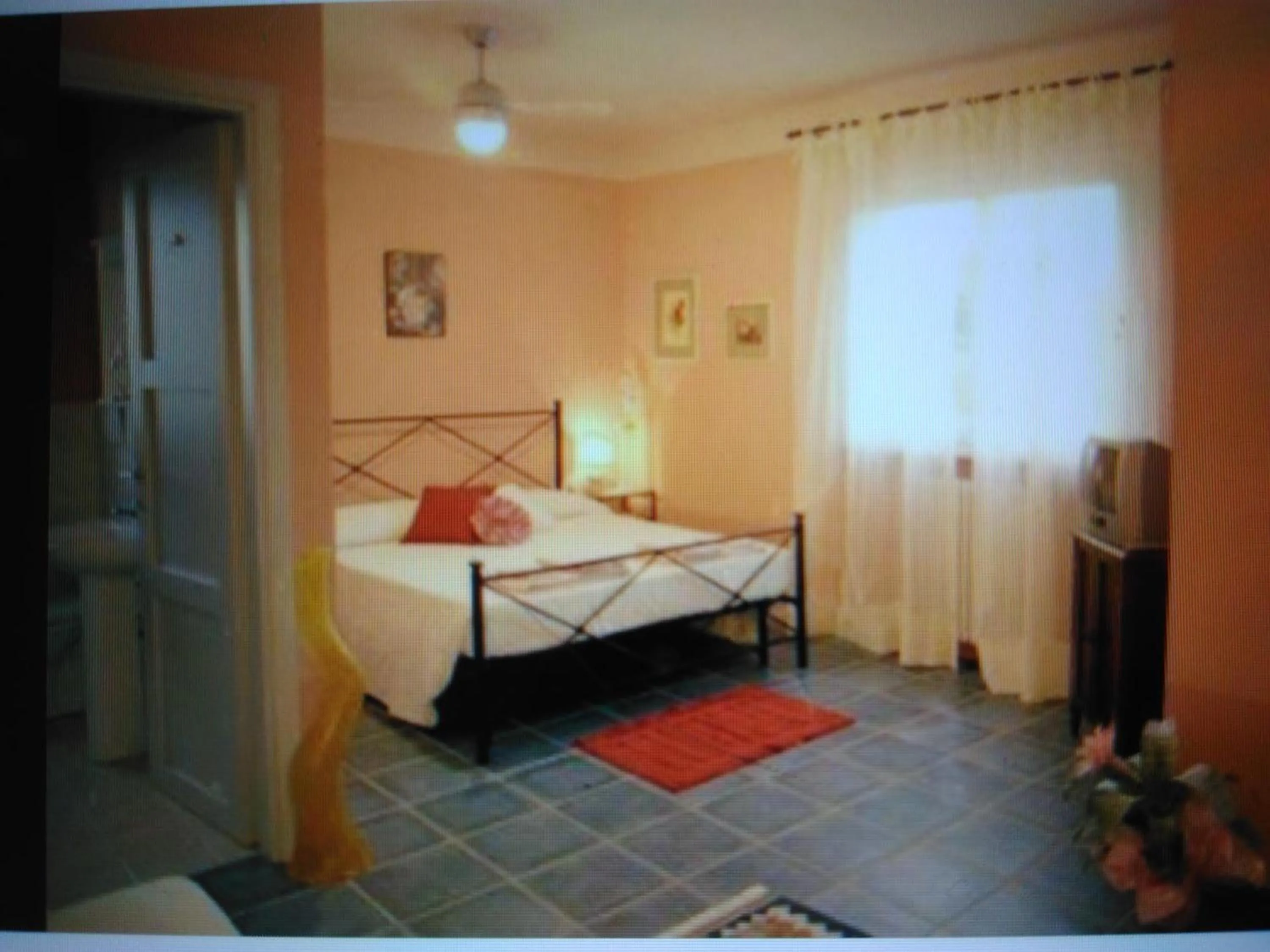 Photo of the whole room, Bed in La Villa