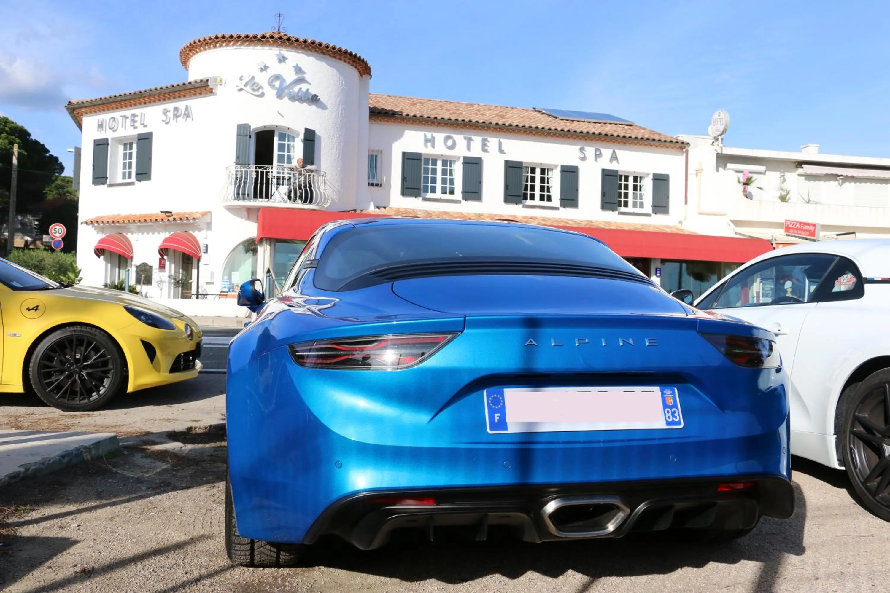 Property building in Hôtel & Spa La Villa