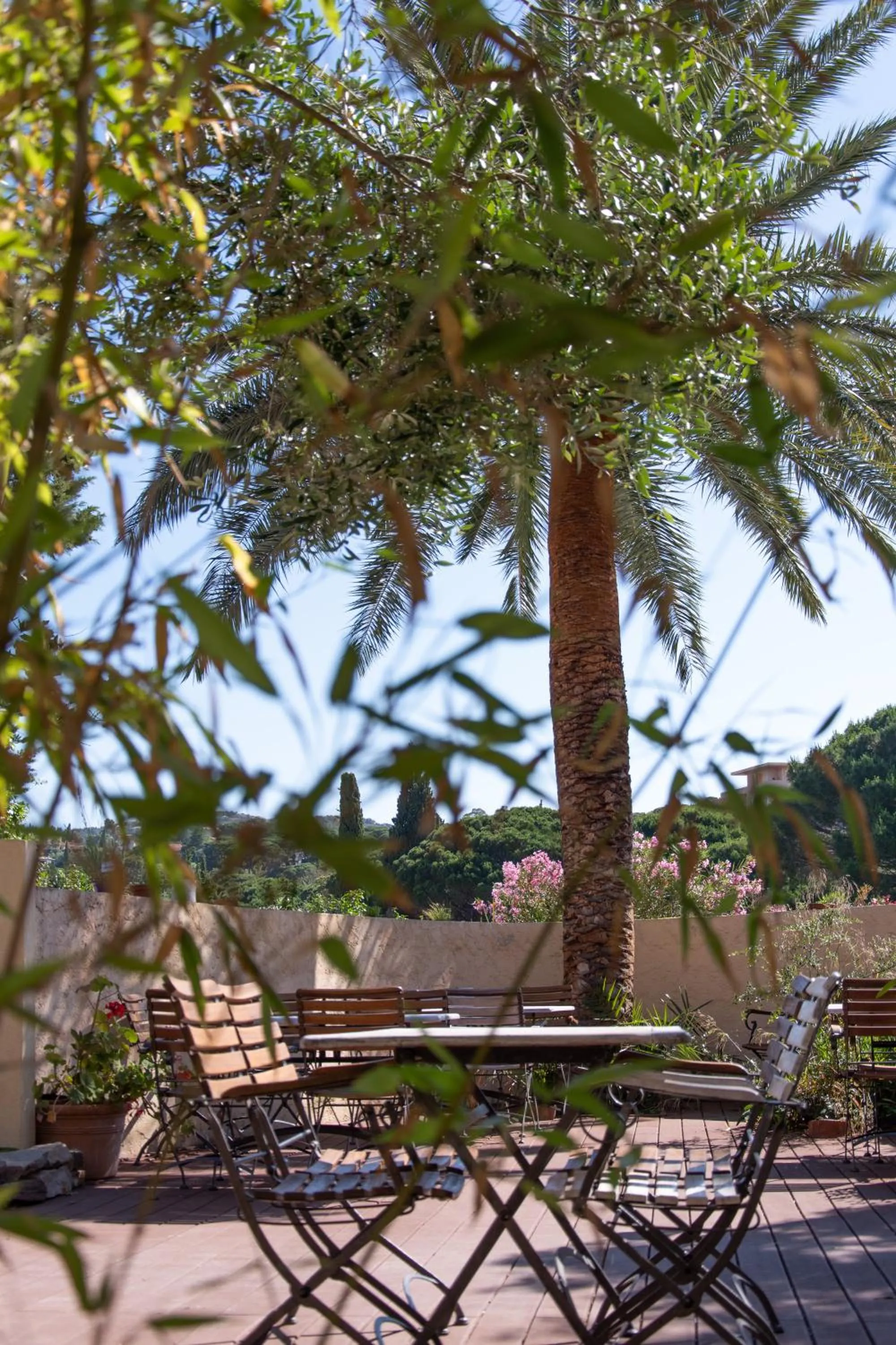 Patio in Hôtel & Spa La Villa