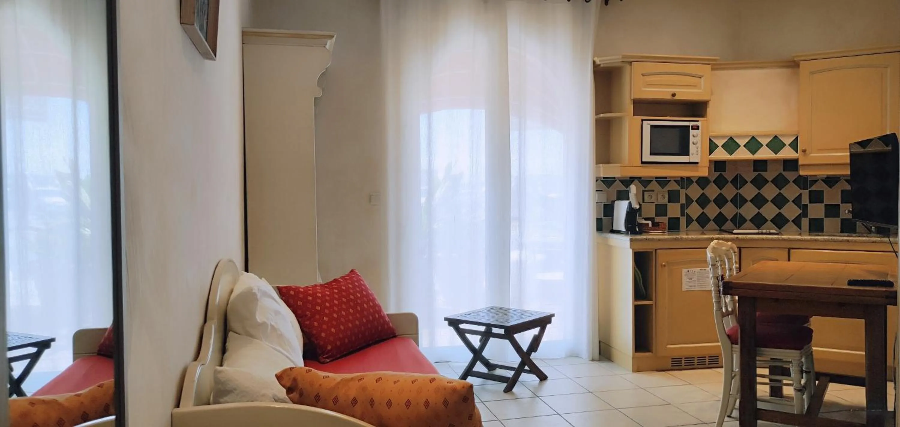 Living room in Hôtel & Spa La Villa