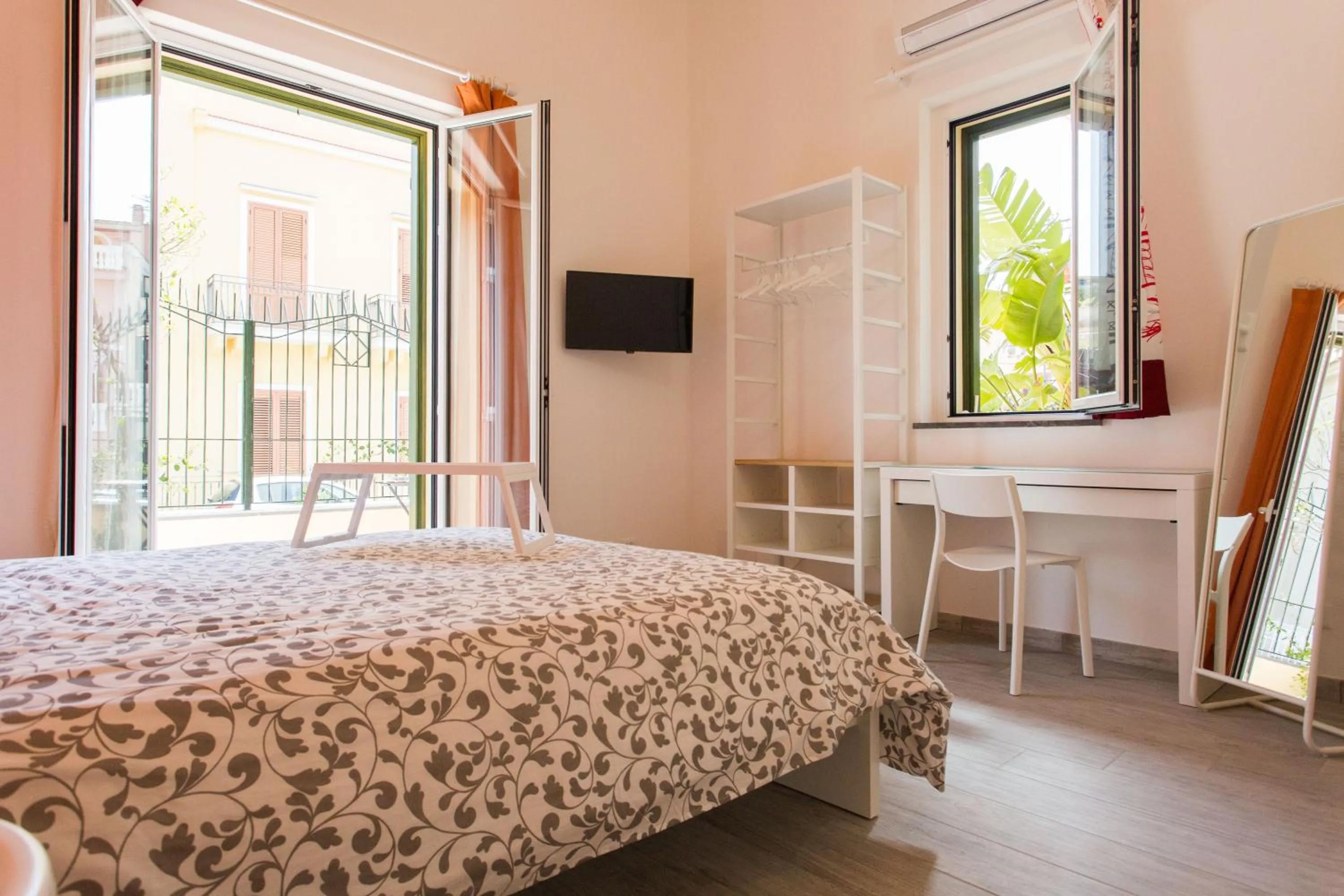 Photo of the whole room, Bed in Nonna Anna Rooms