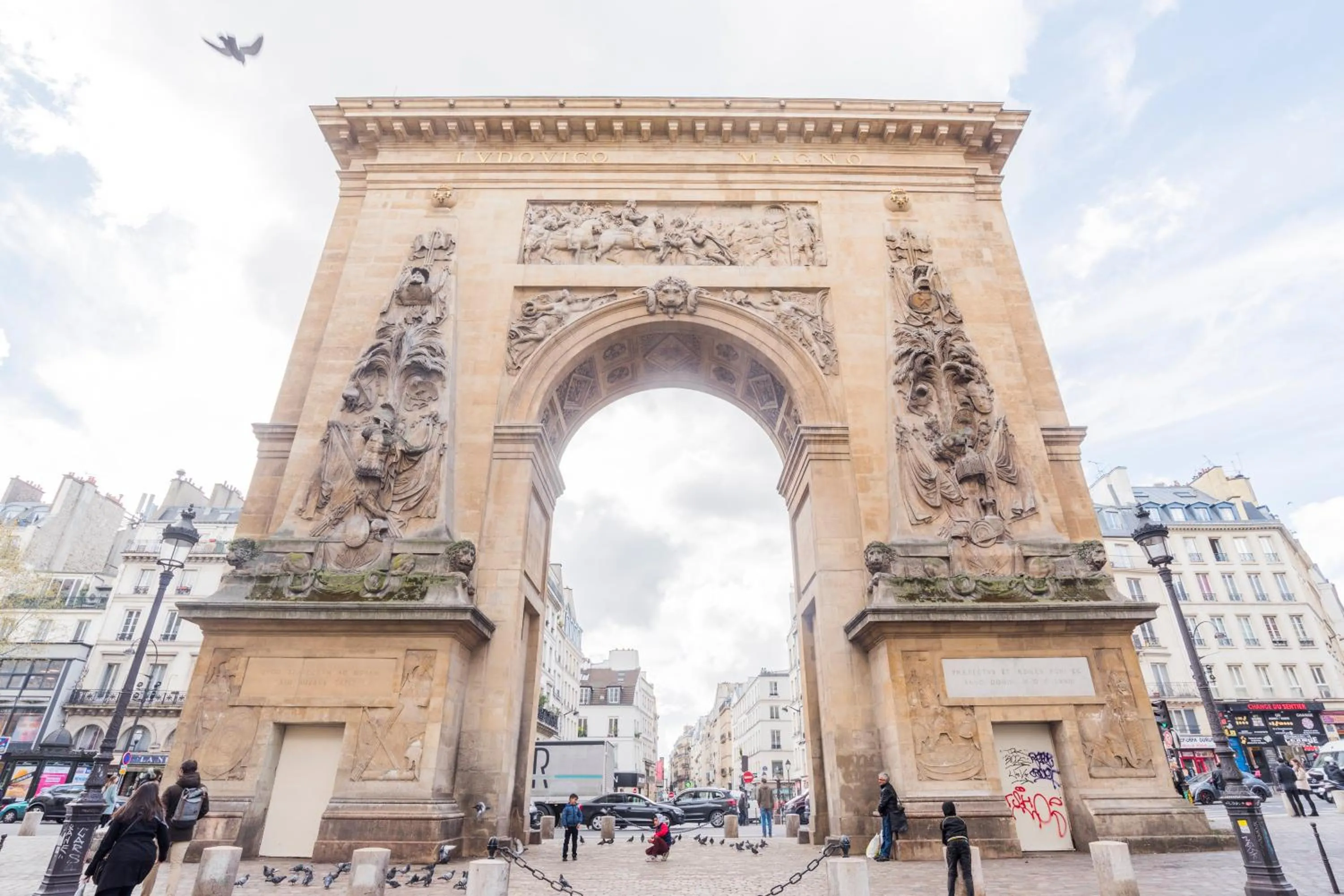 Neighbourhood in Hôtel Lucien