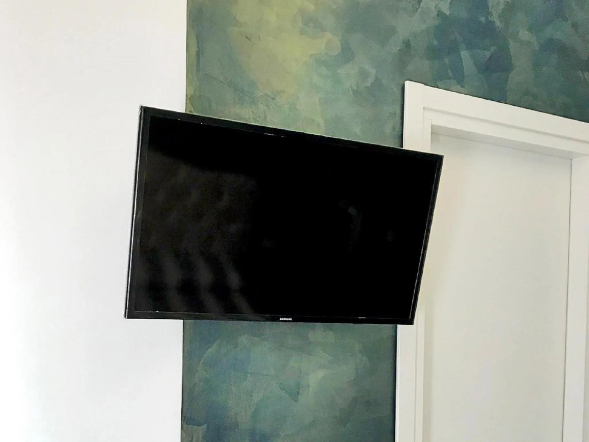 TV and multimedia in Secret Rhome