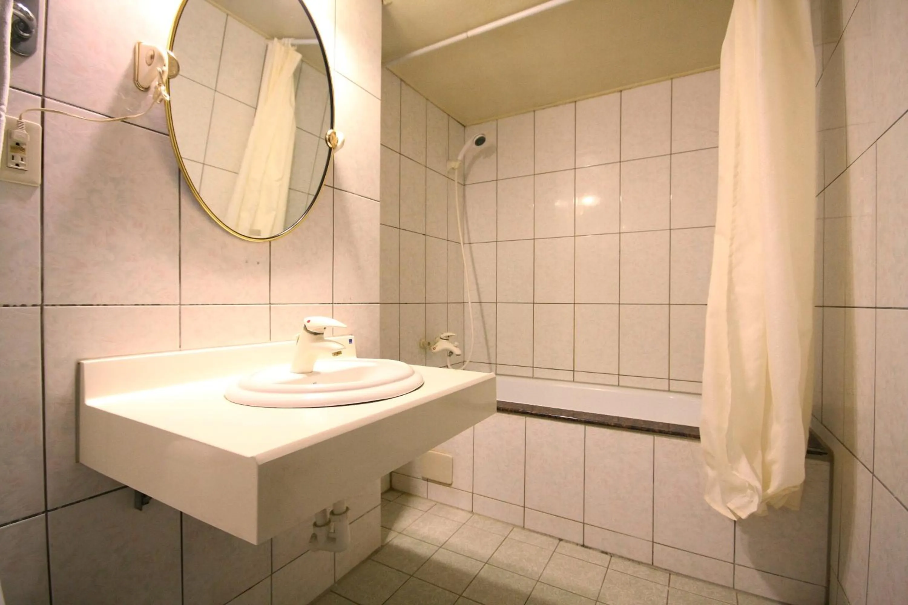 Bathroom in Wang Fu Hotel