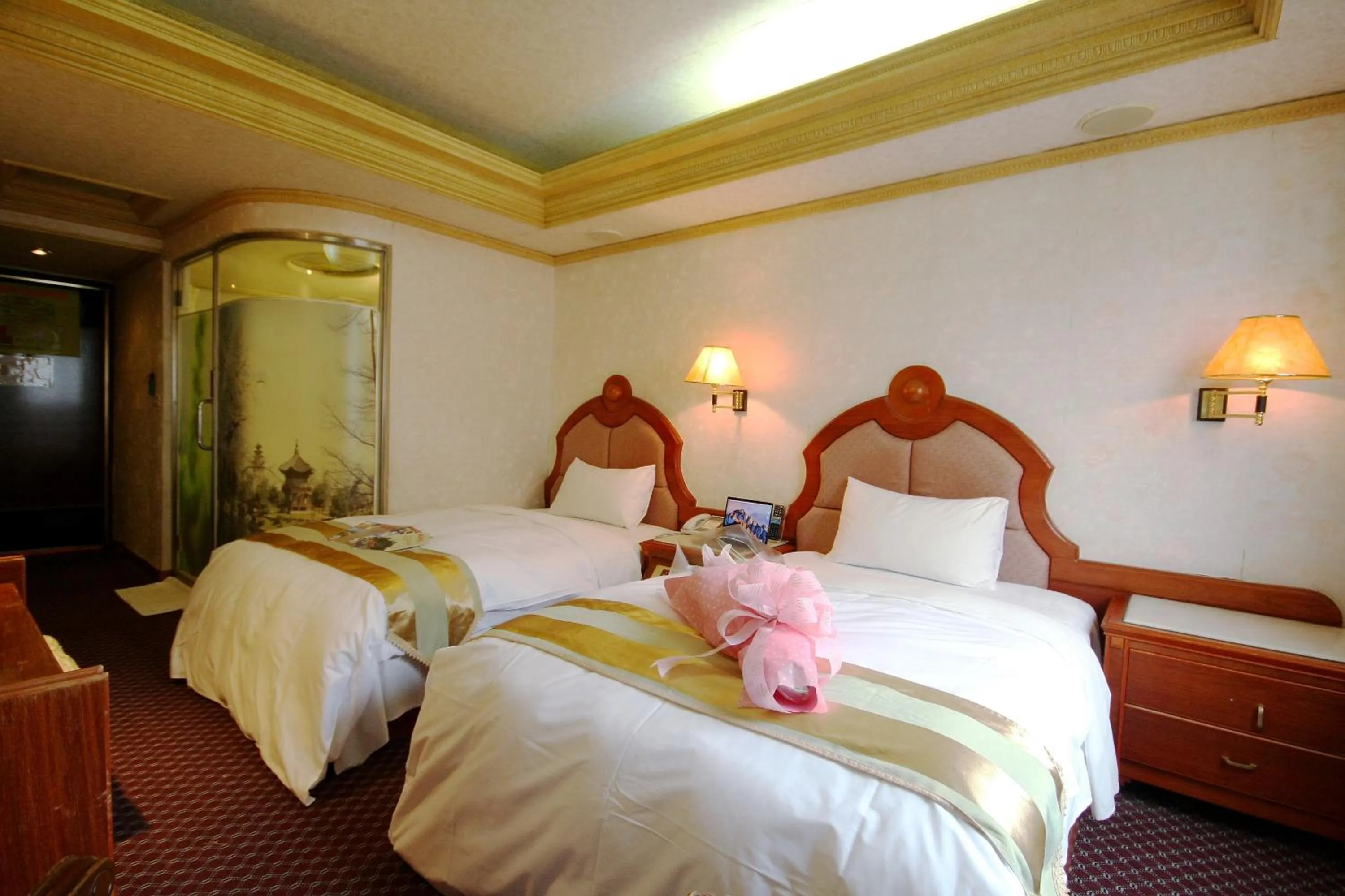 bunk bed in Wang Fu Hotel