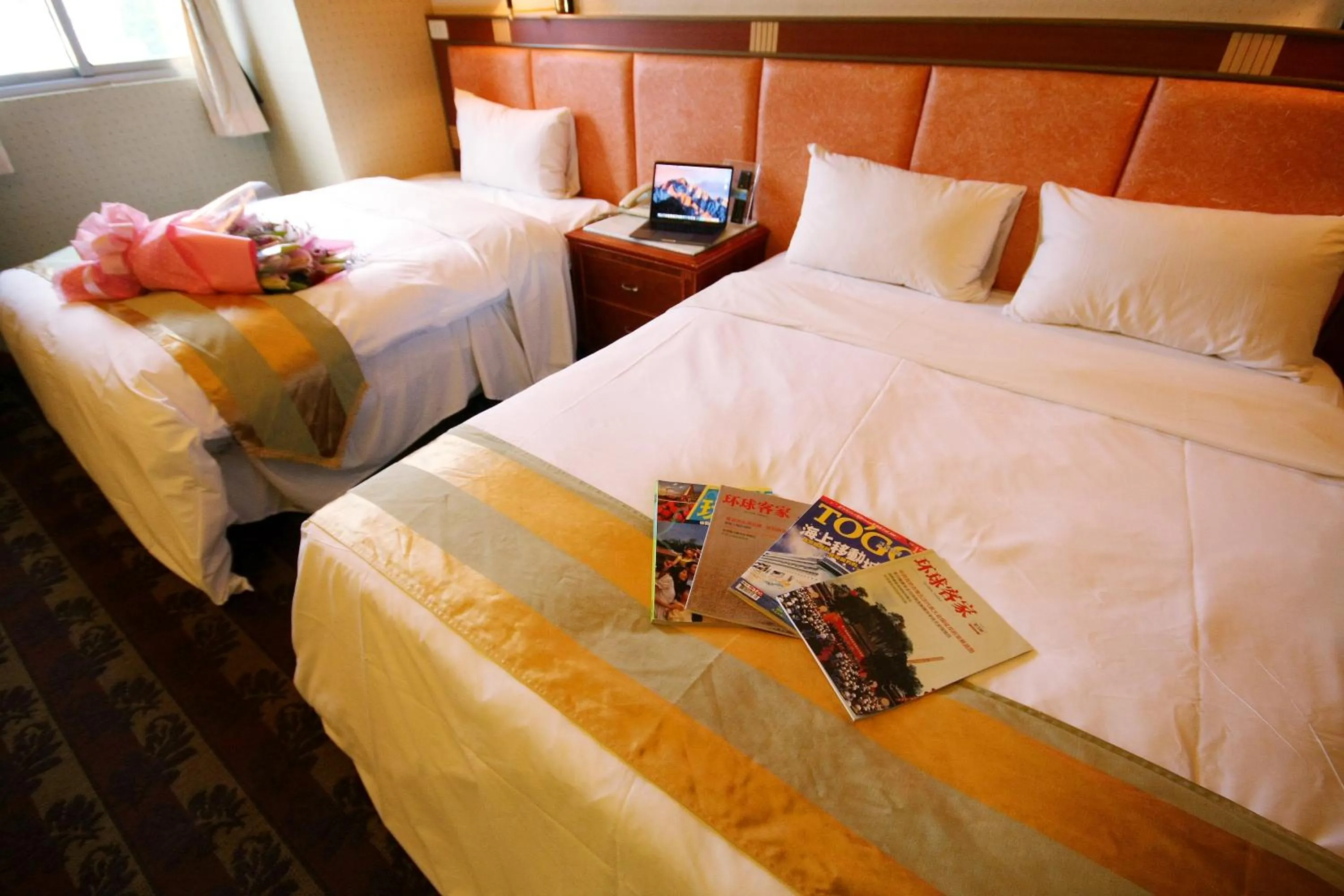 bunk bed in Wang Fu Hotel