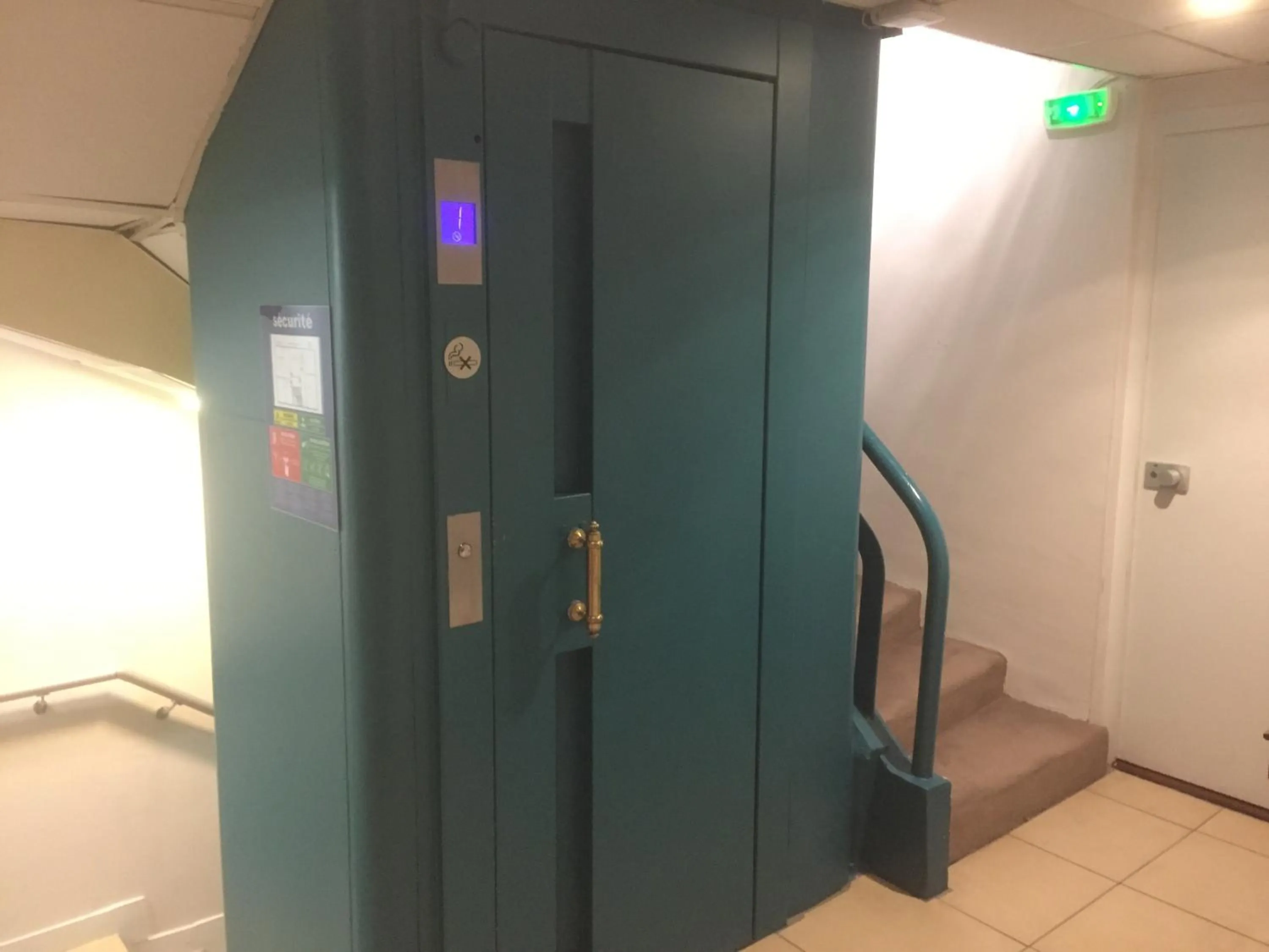 Lobby or reception in Hôtel du Sud Vieux Port