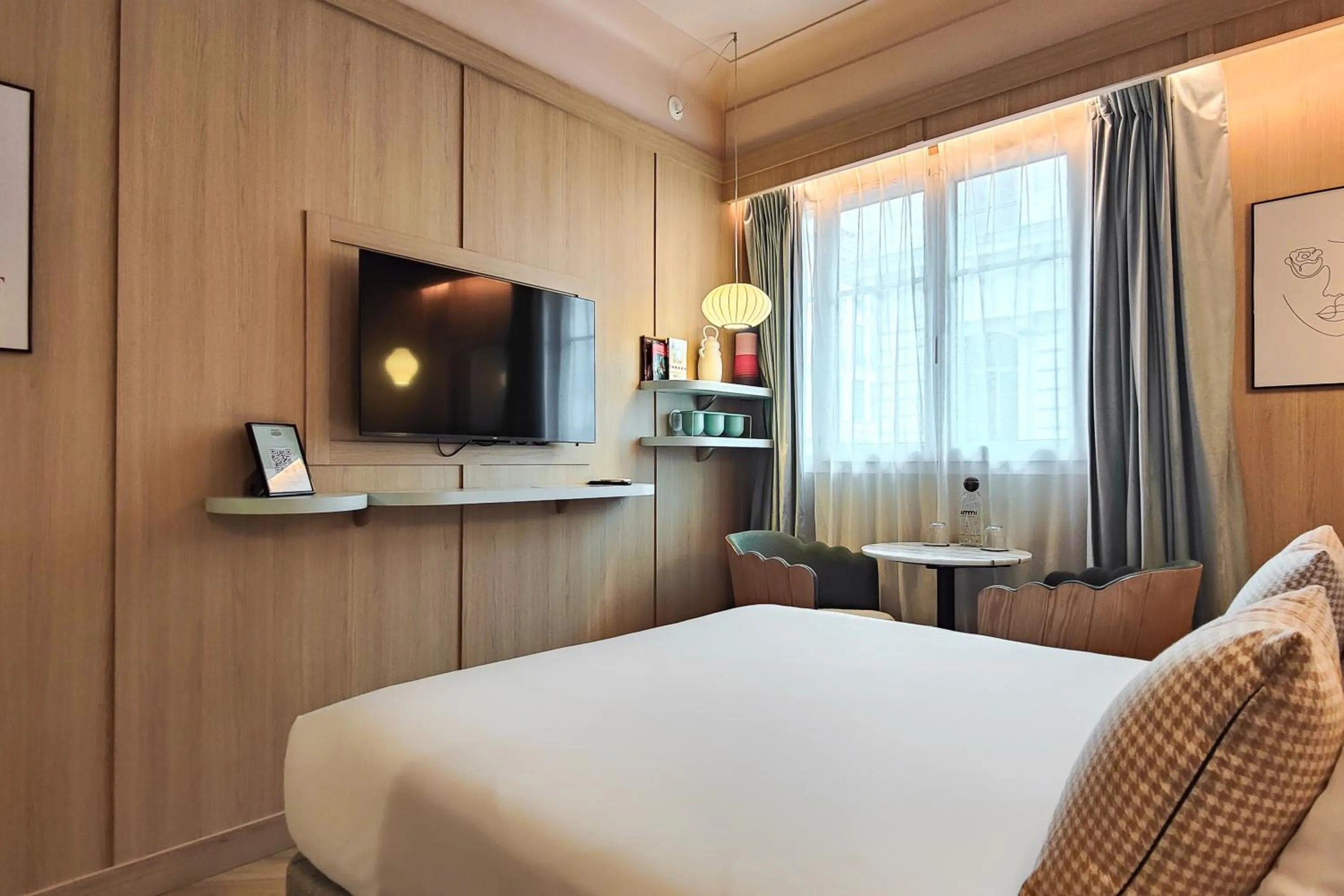 TV and multimedia, Bed in Hotel Aparthotel AMMI Nice Lafayette