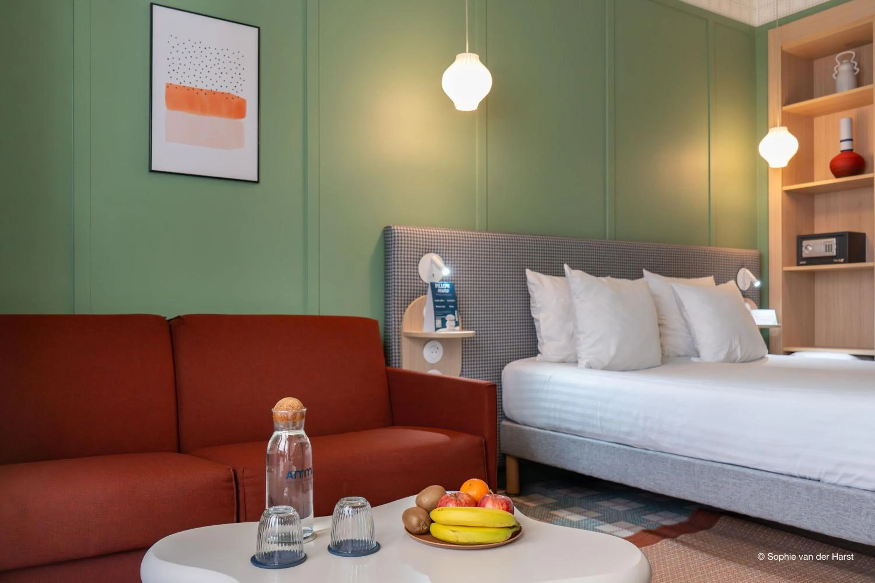 Photo of the whole room, Bed in Hotel Aparthotel AMMI Nice Lafayette