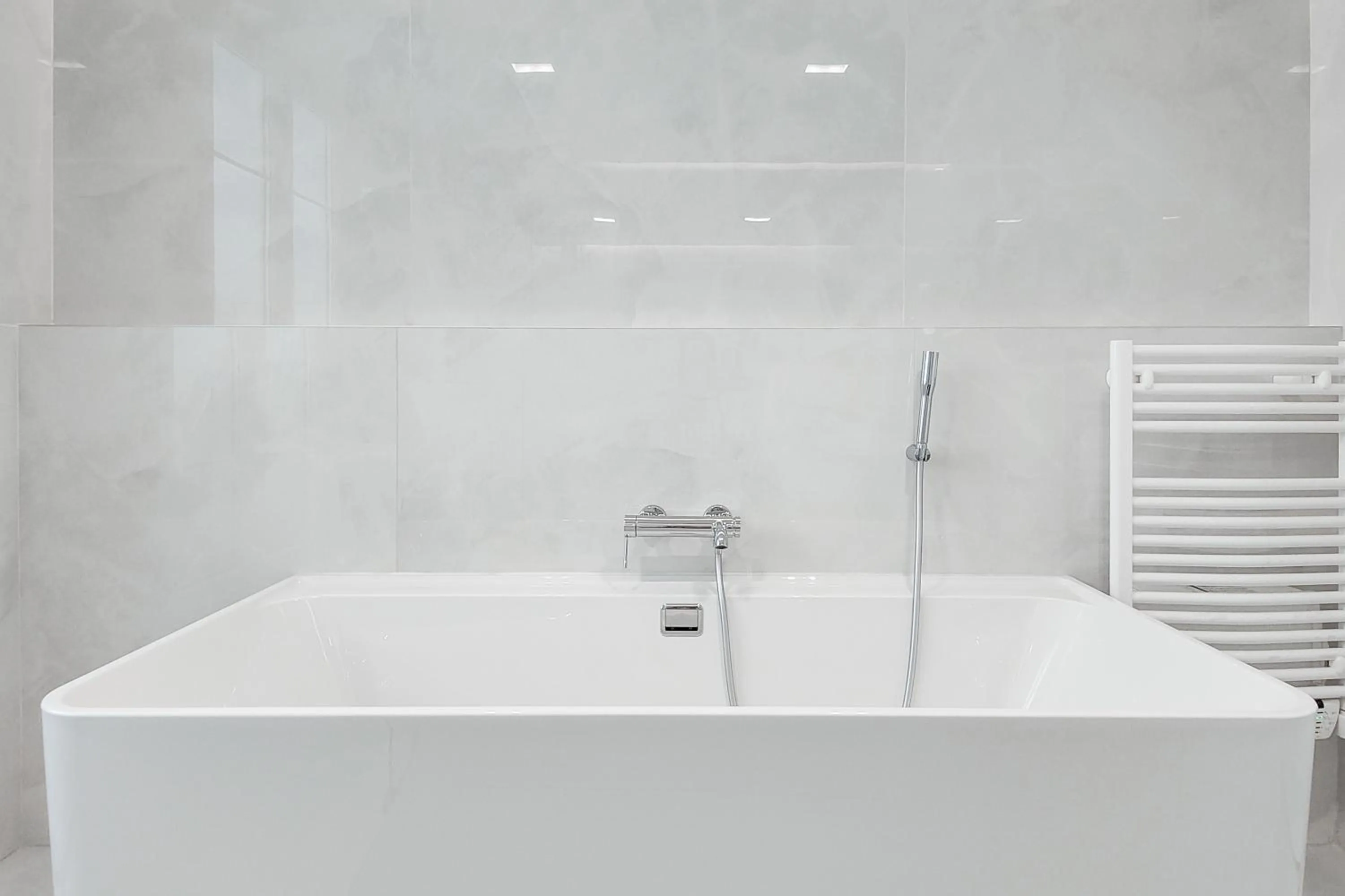 Bath in Hotel Aparthotel AMMI Nice Lafayette