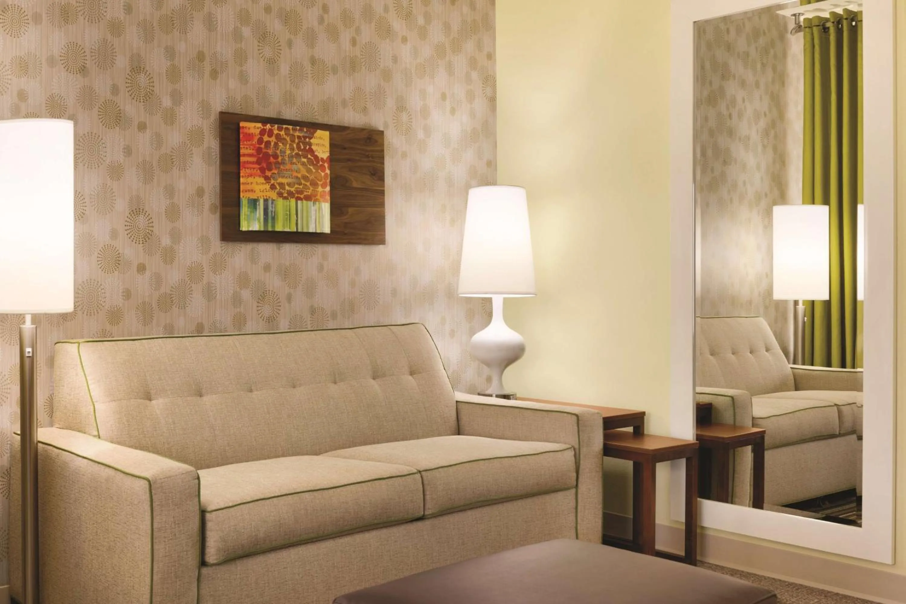 Living room in Home2 Suites By Hilton Columbus Dublin