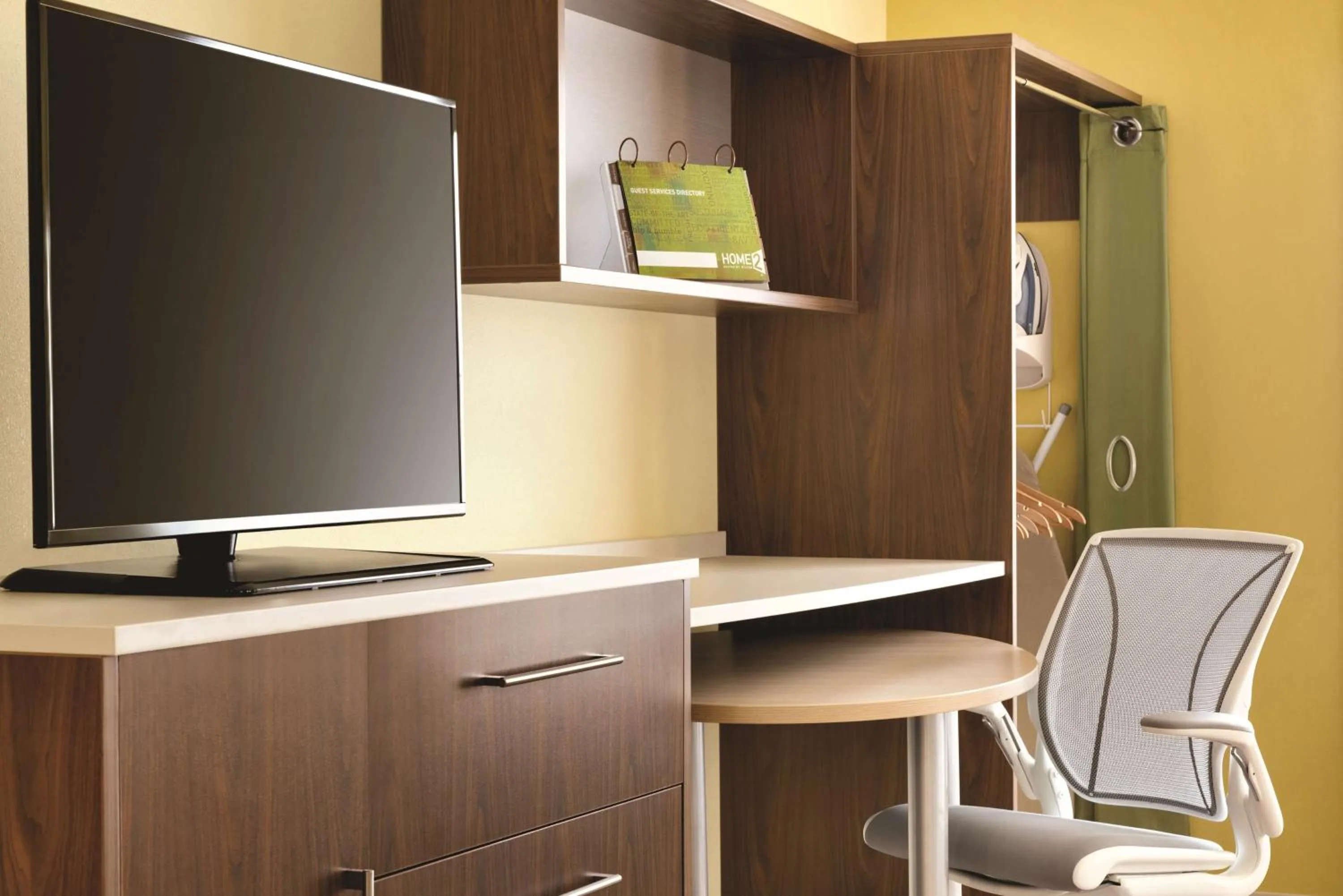 Bedroom in Home2 Suites By Hilton Columbus Dublin