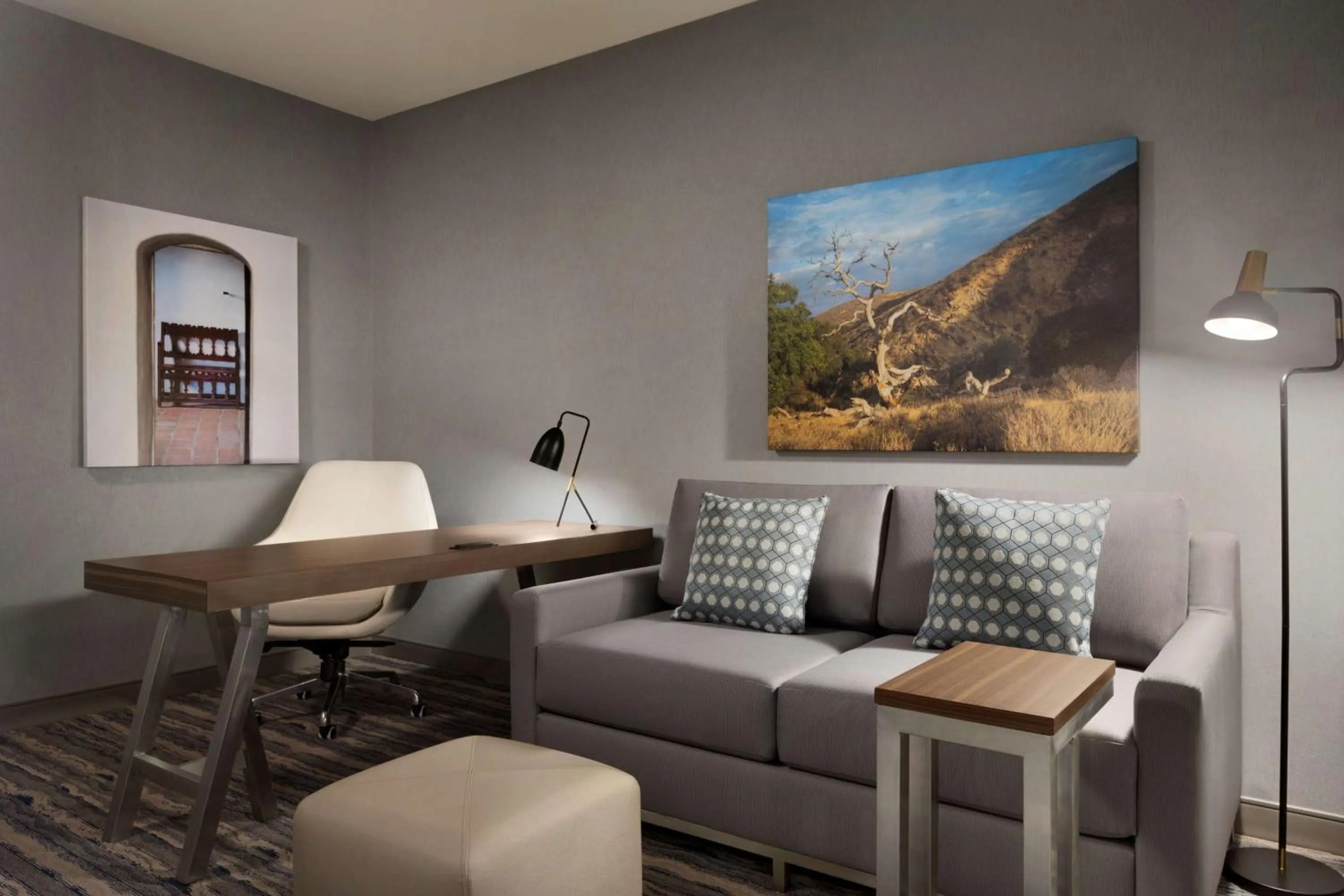 Bedroom in Hilton Garden Inn Lompoc, Ca