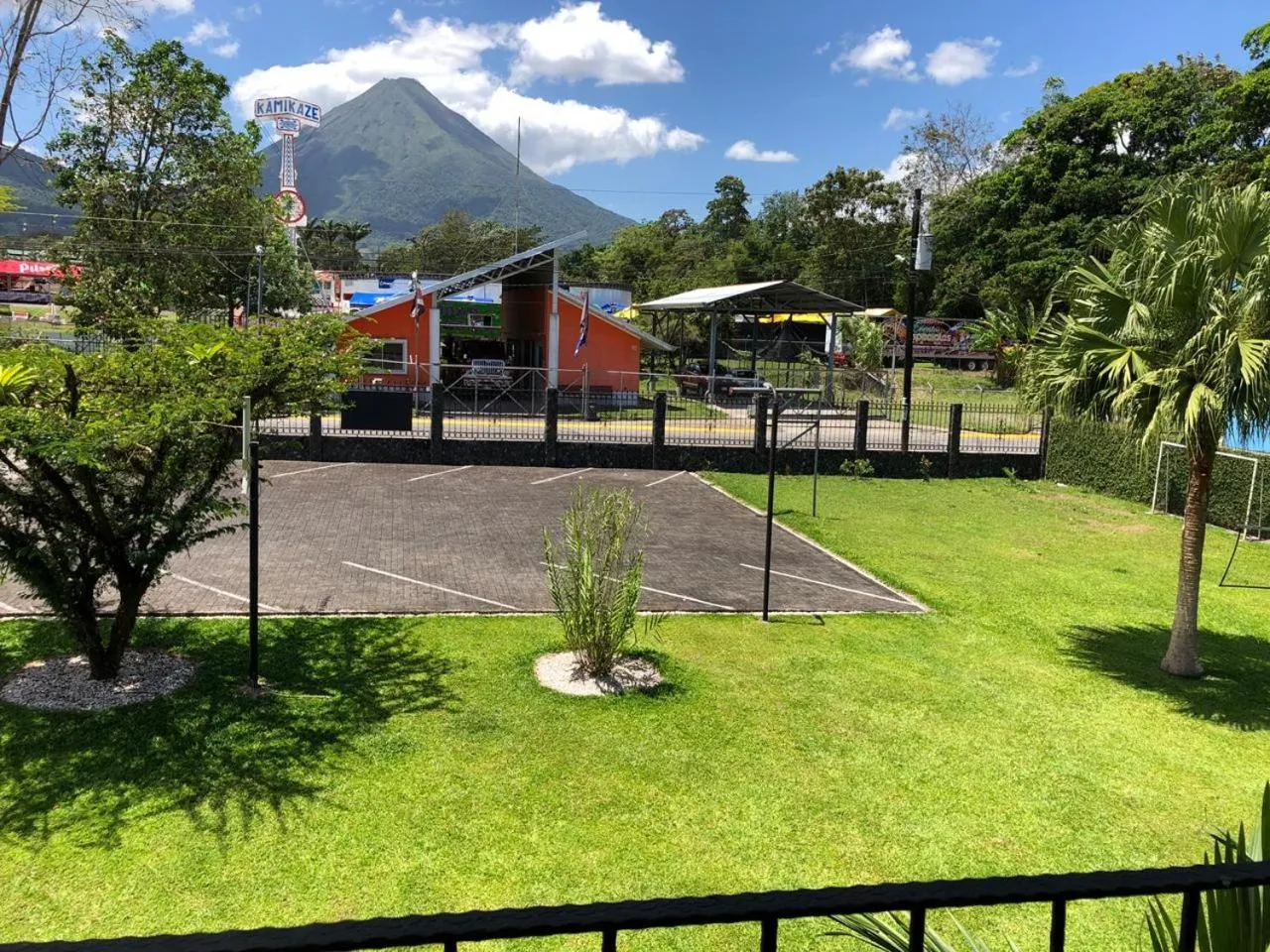 Garden in Condo's Vista Al Volcan