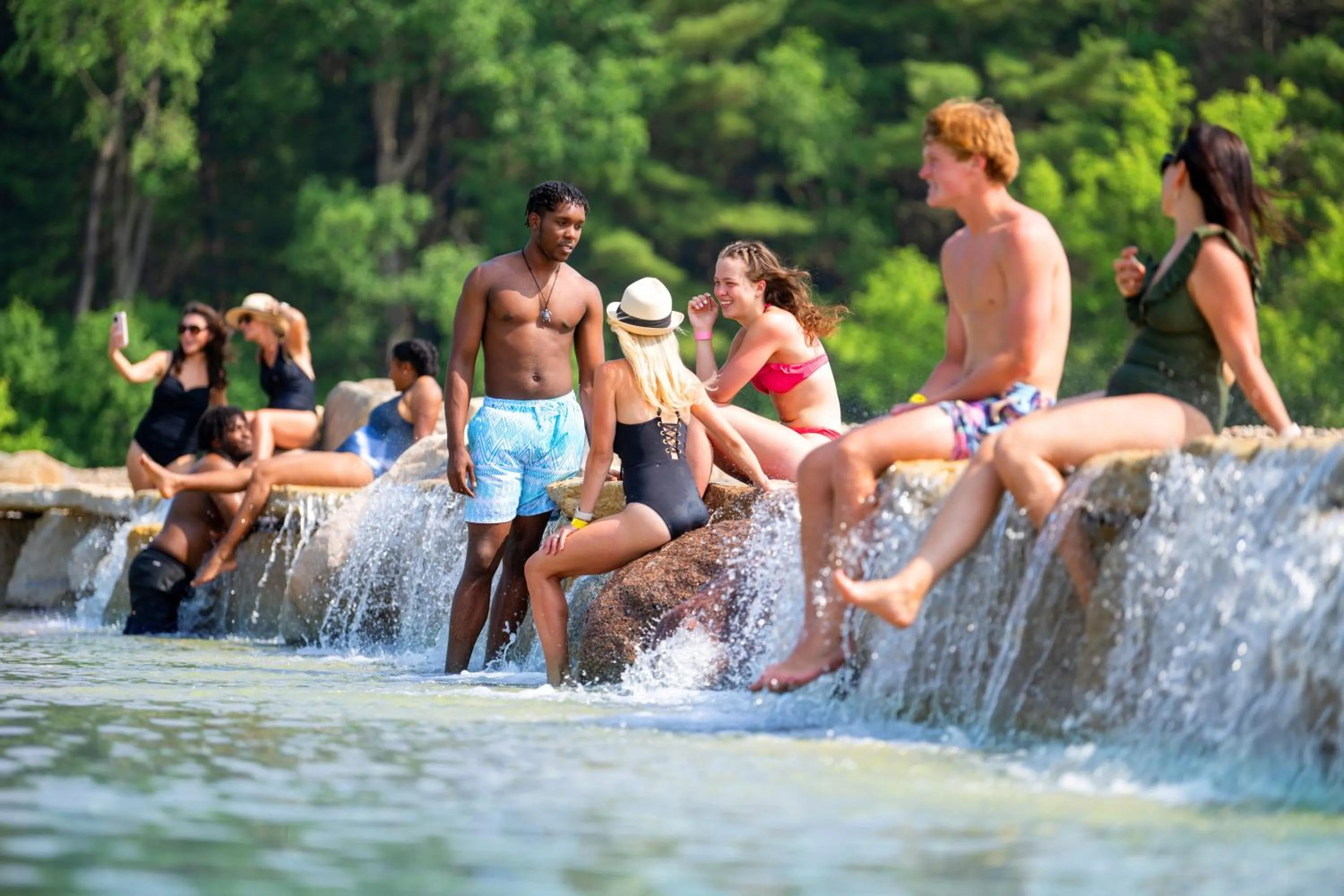 The VUE Boutique Hotel & Boathouse