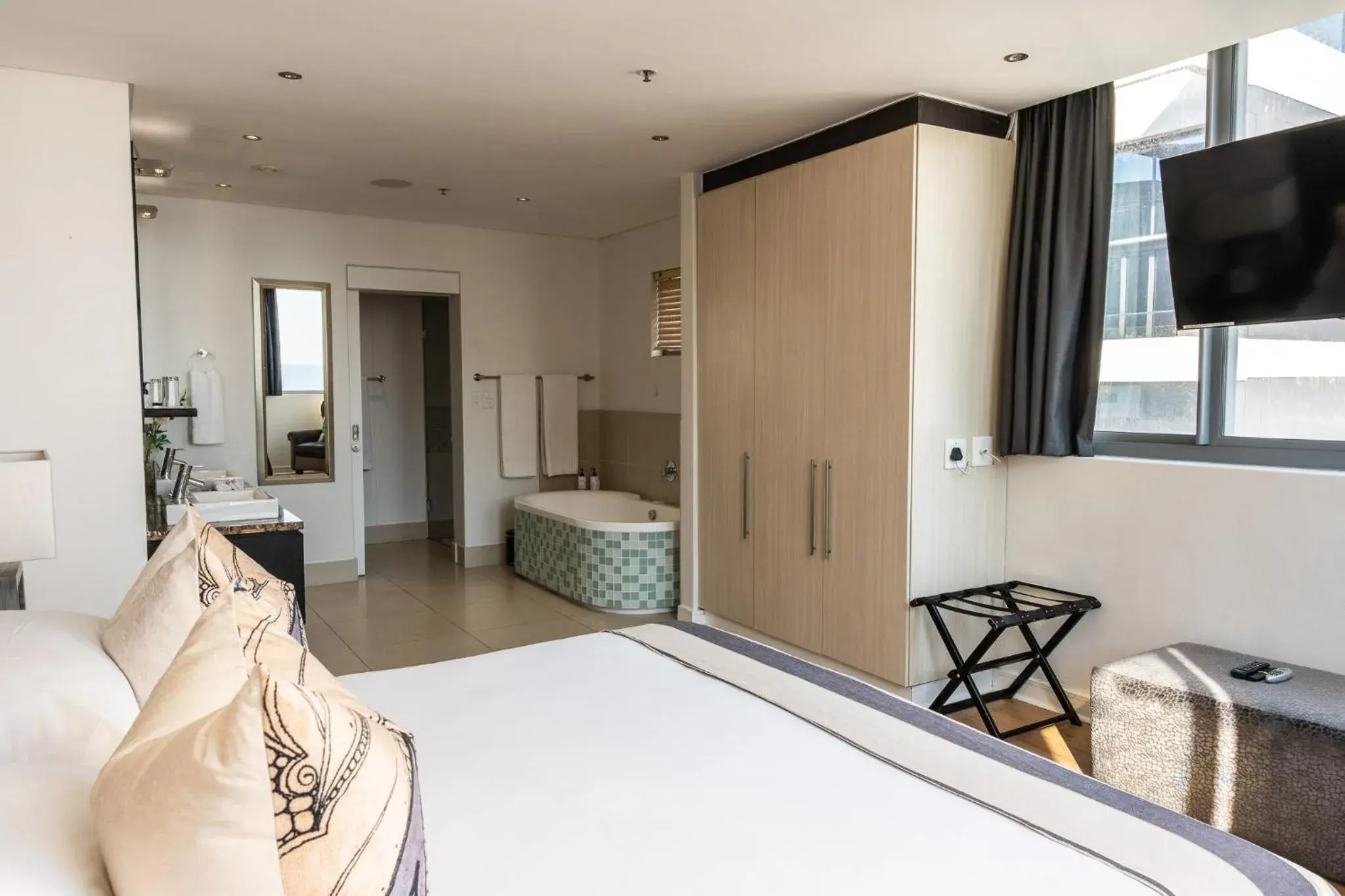 Deluxe Suite in Newkings Boutique Hotel Deluxe Suite in Newkings Boutique Hotel