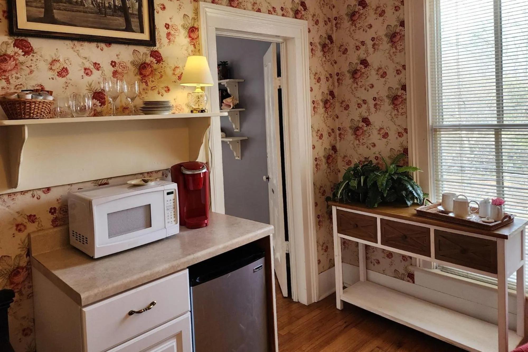 Kitchen or kitchenette in Rosemont B&B Cottages