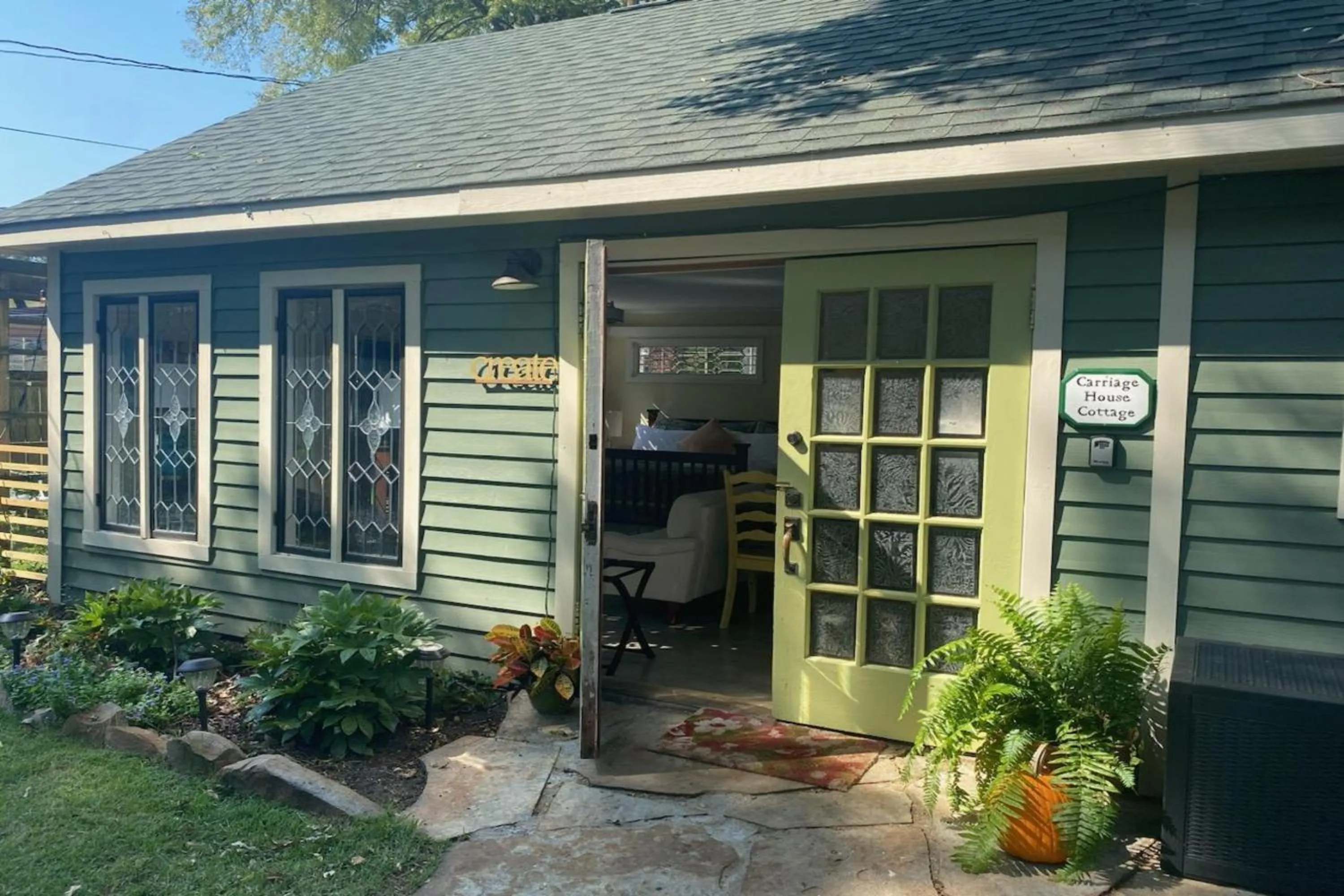 Property building in Rosemont B&B Cottages