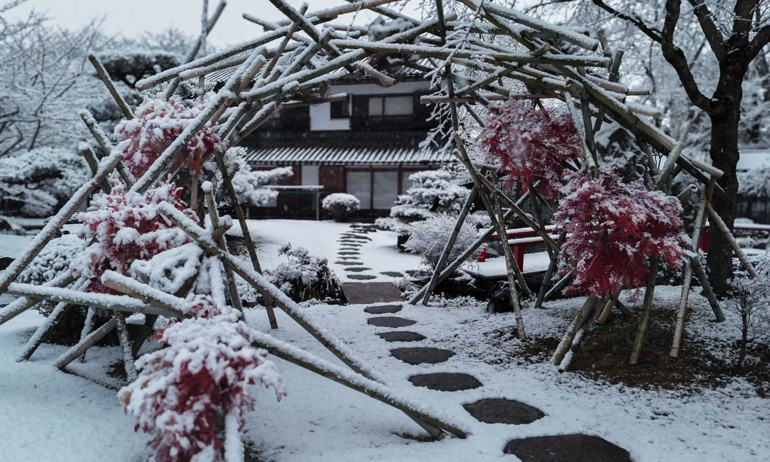 Property building in Oukai Villa Izumi