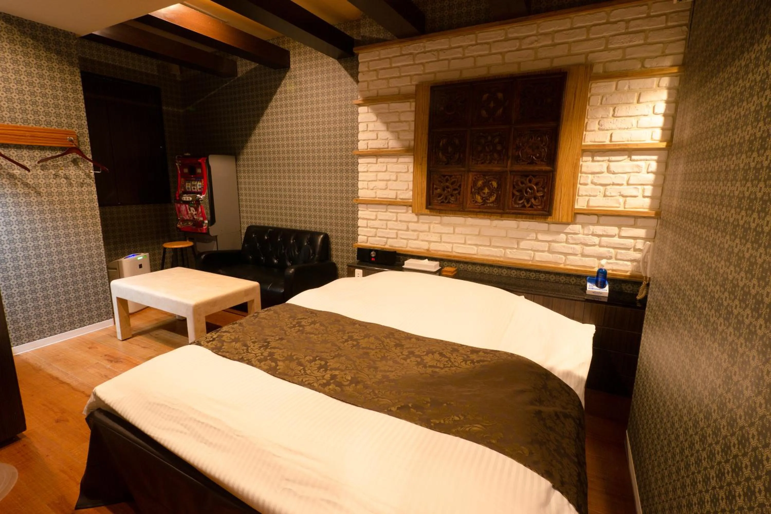 Bed in Hotel Allure (Adult Only)