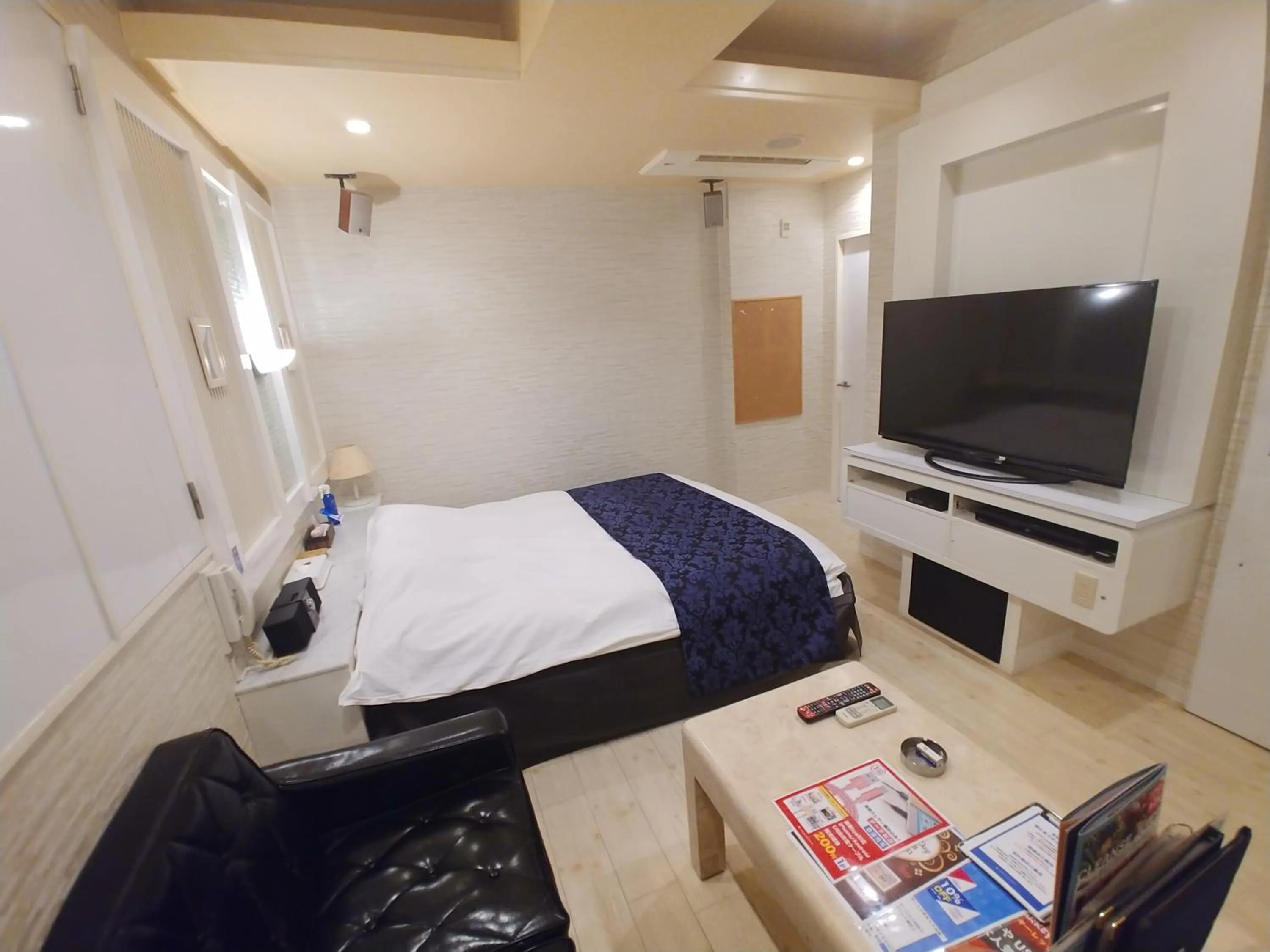 Bed in Hotel Allure (Adult Only)