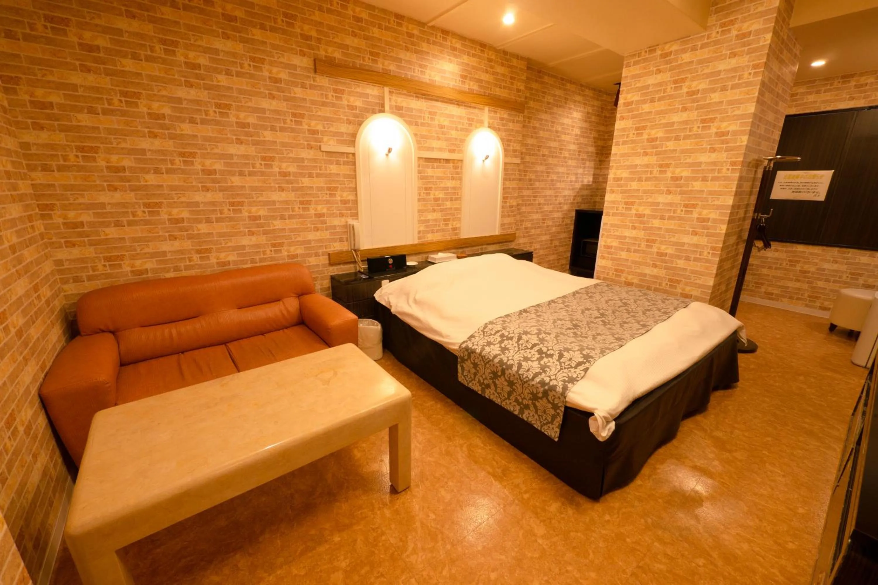 Bed in Hotel Allure (Adult Only)