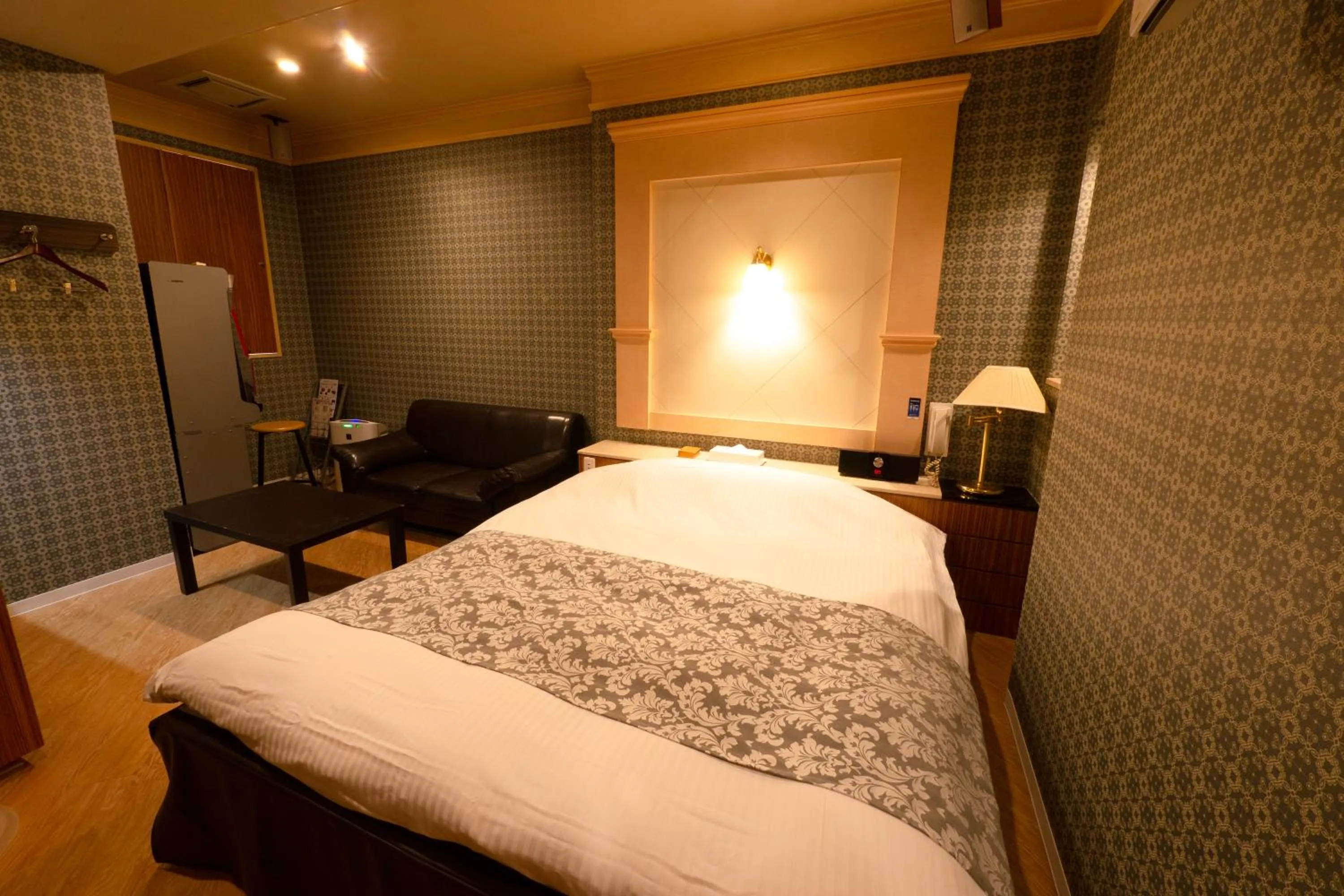 Bed in Hotel Allure (Adult Only)