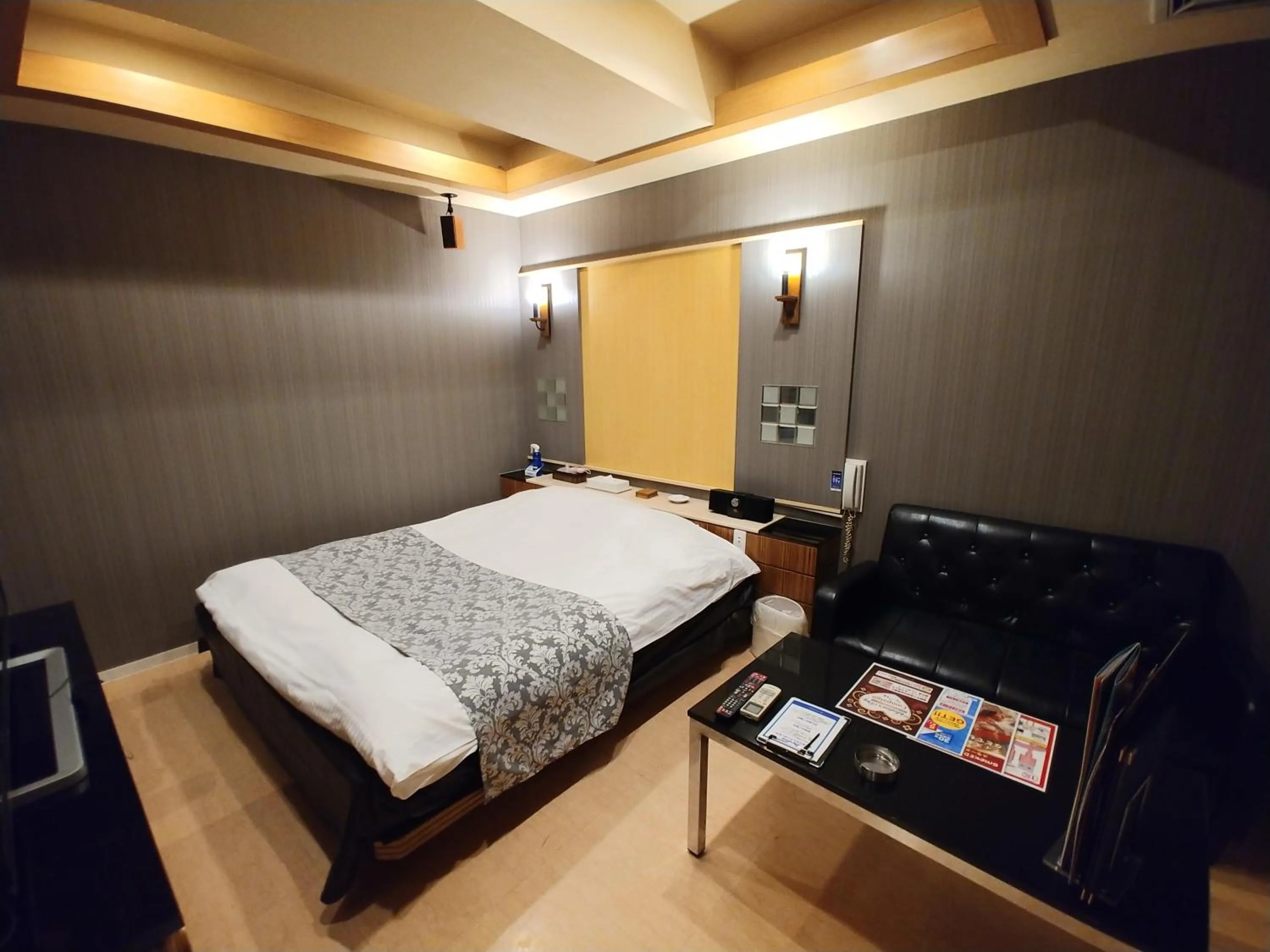 Bed in Hotel Allure (Adult Only)