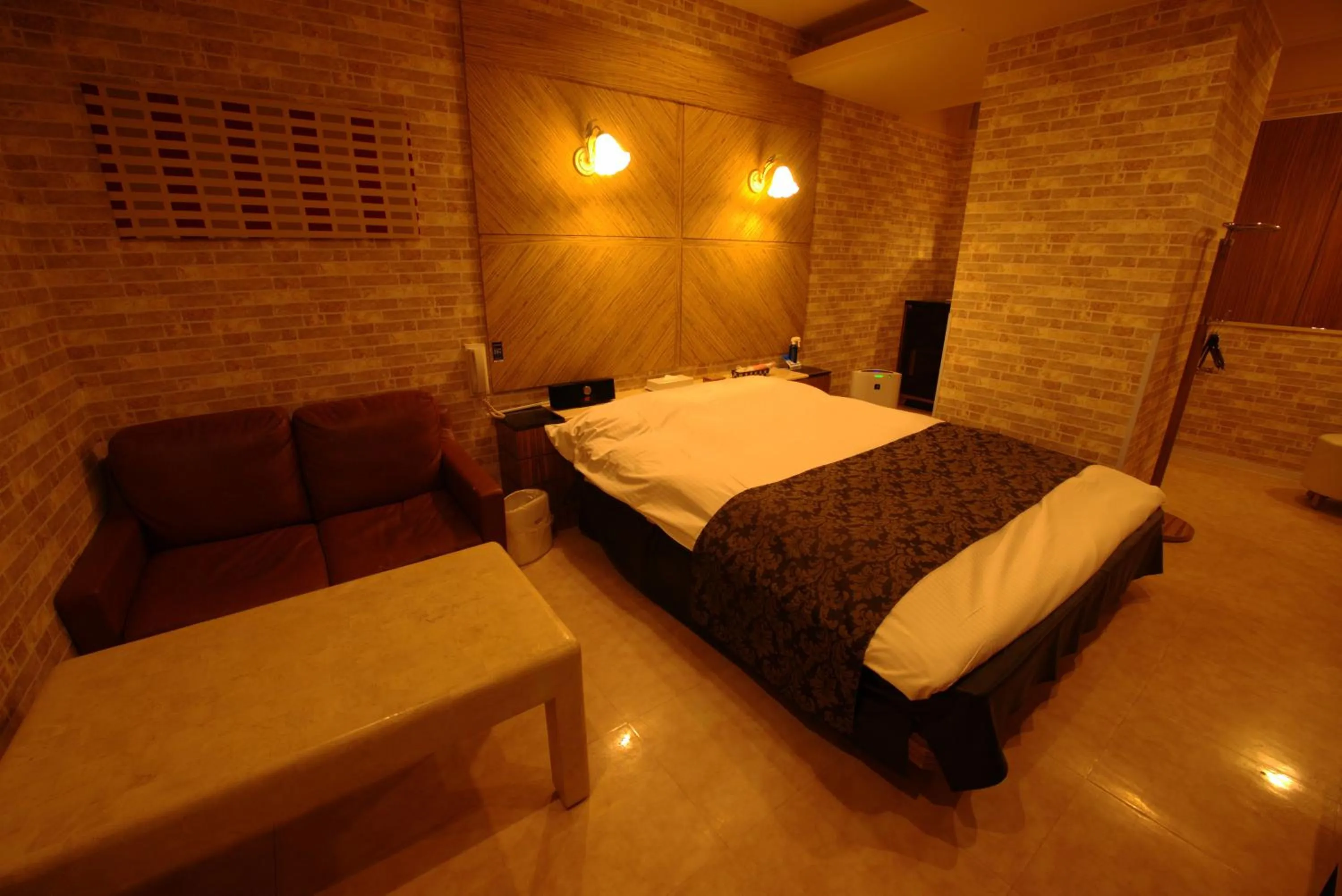 Bed in Hotel Allure (Adult Only)