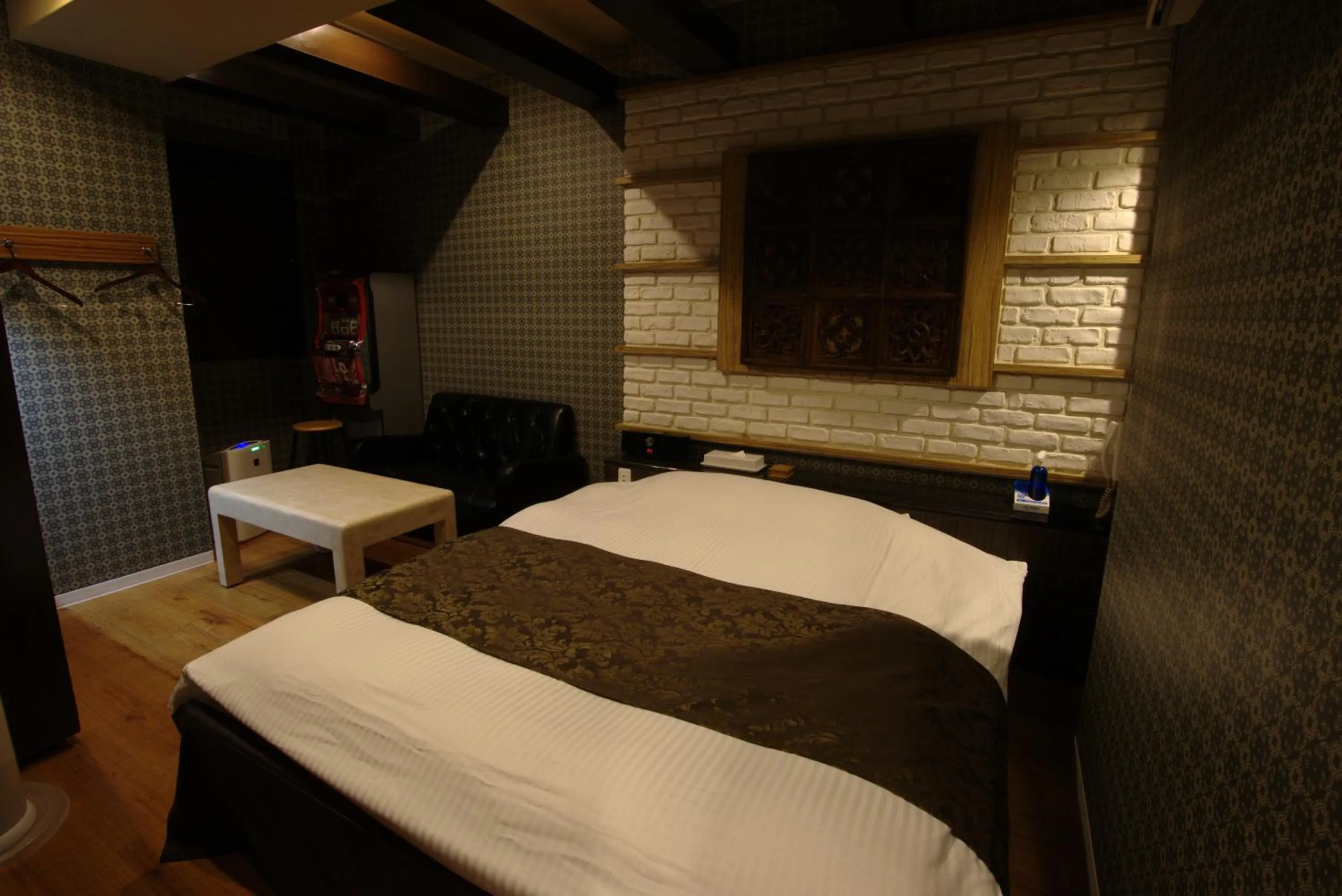 Bed in Hotel Allure (Adult Only)