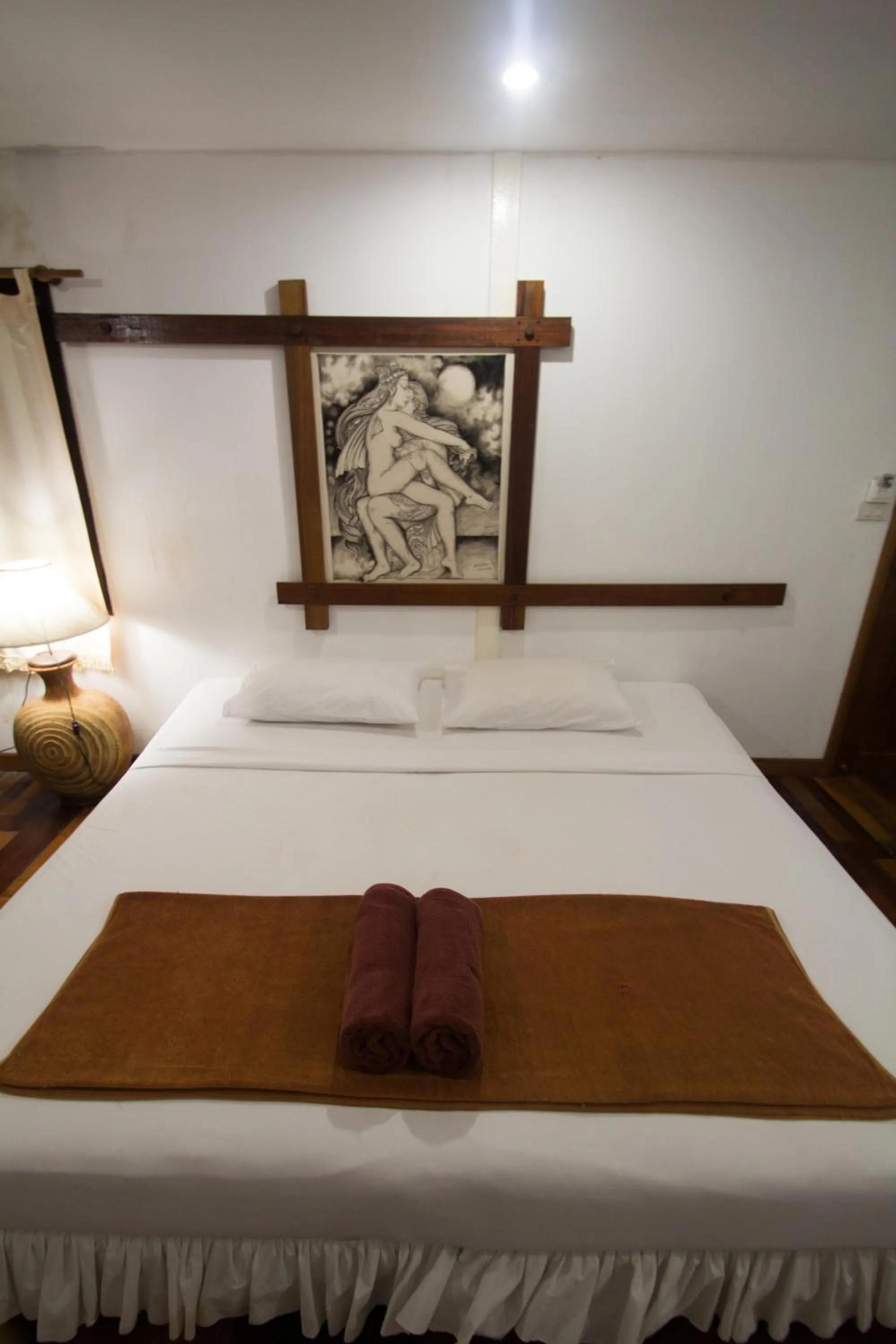 Bed in Tropical Garden Bungalow