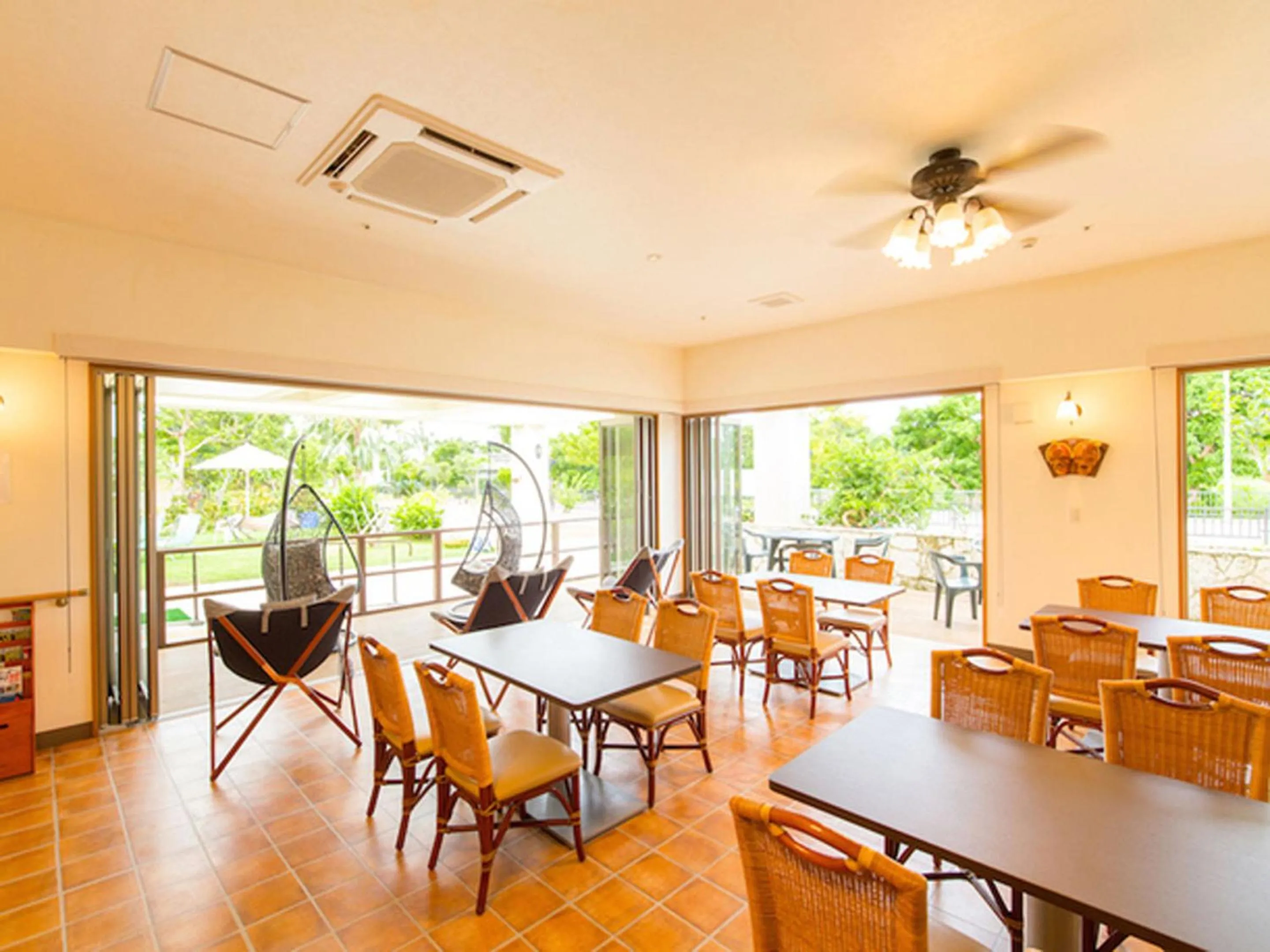 Communal lounge/ TV room in Sun Green Resort Hotel Ishigaki